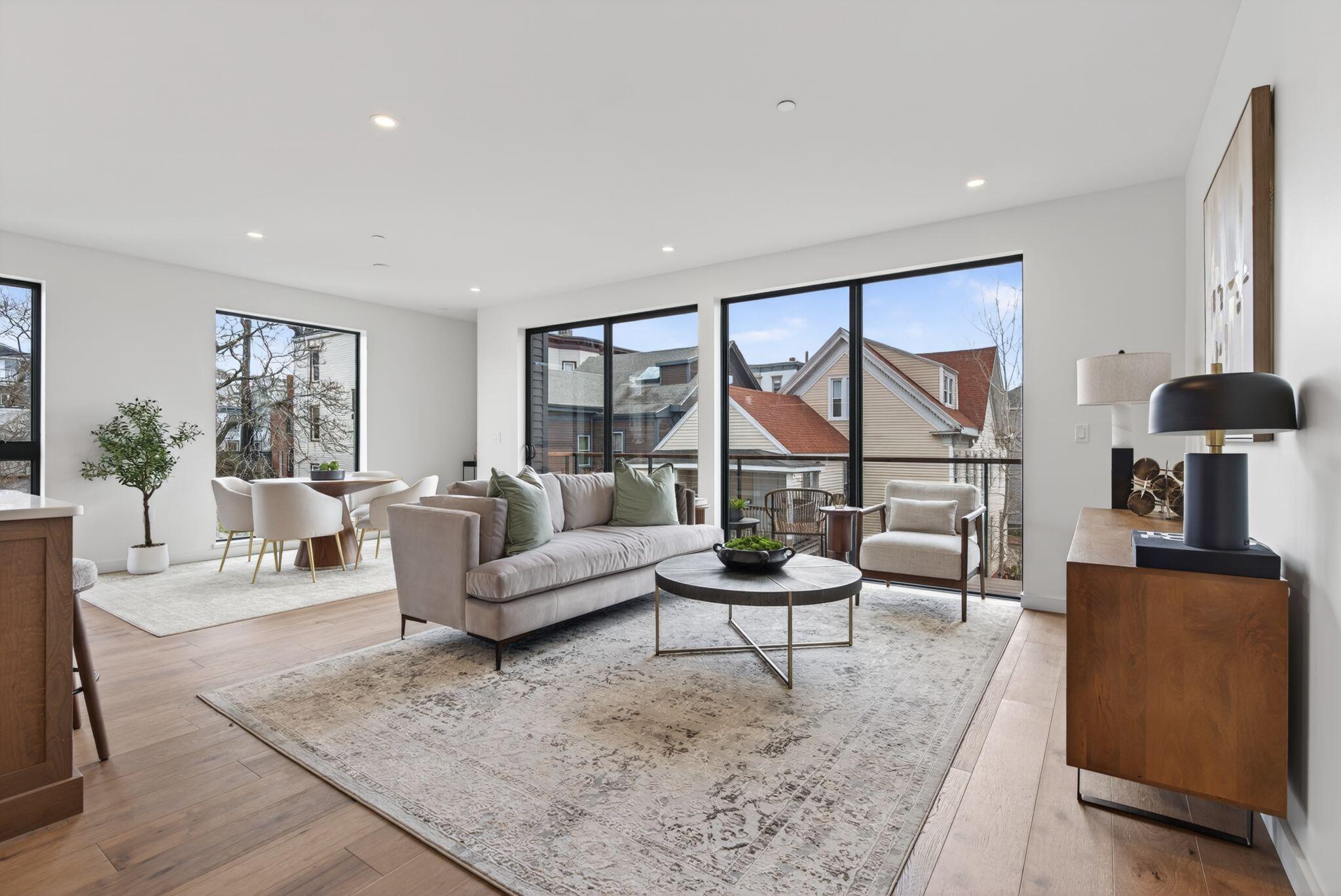 58 Cumberland Avenue UNIT 3, Portland, ME, 04101