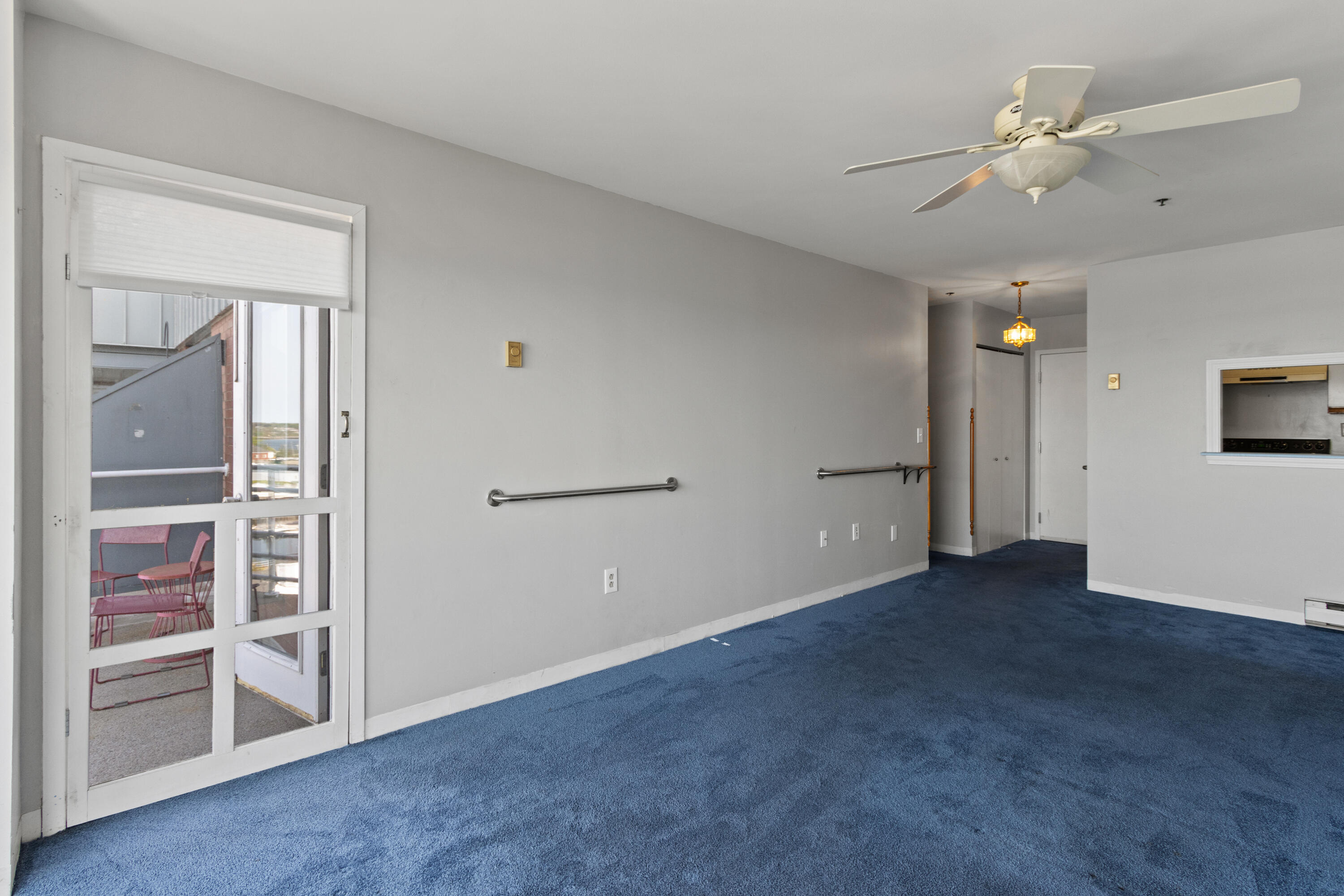 148 Breakwater Drive, #807, South Portland, ME 04106 202605019TR-71022