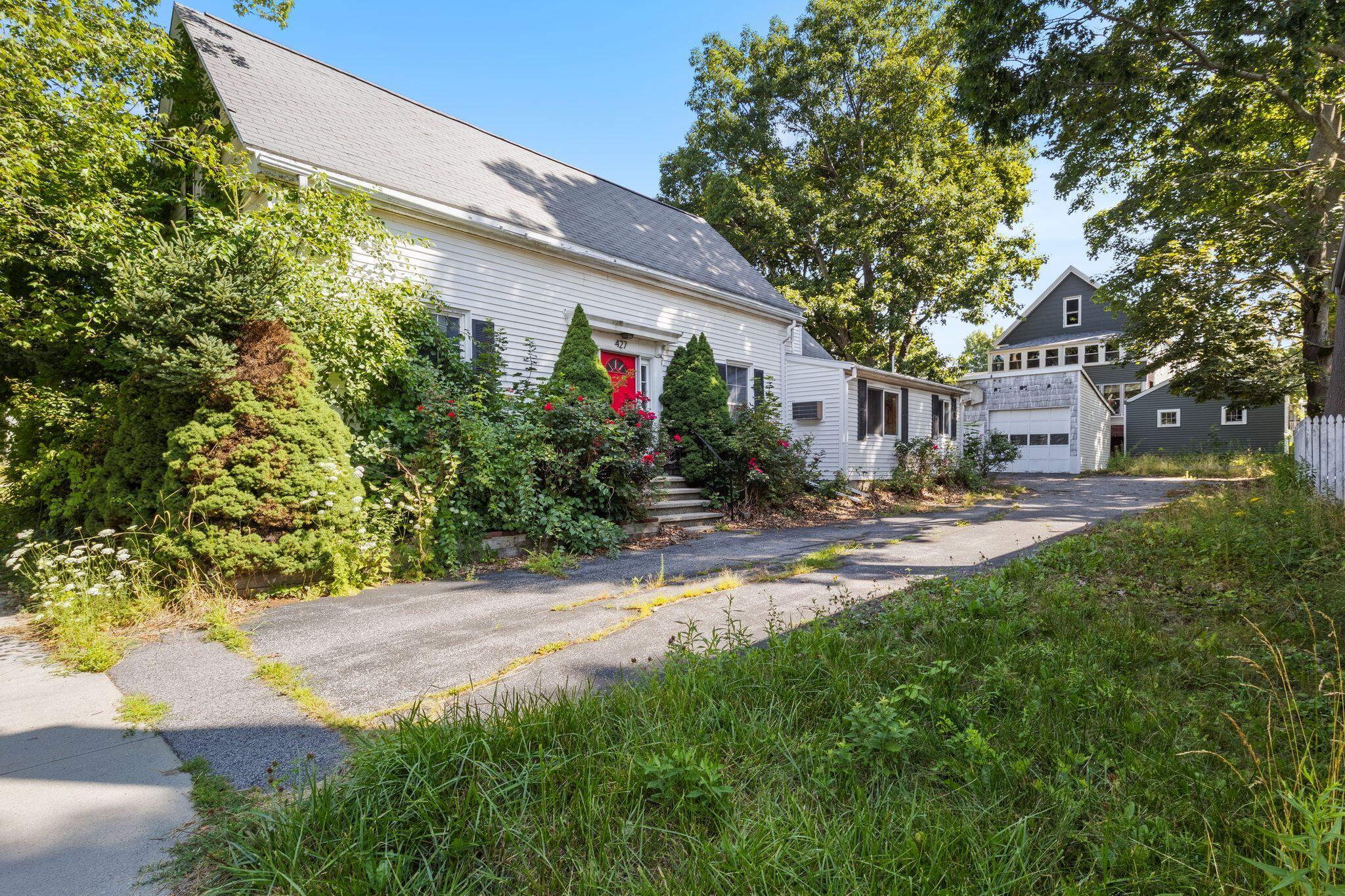 Photo of 427 Saint John Street Portland ME 04102