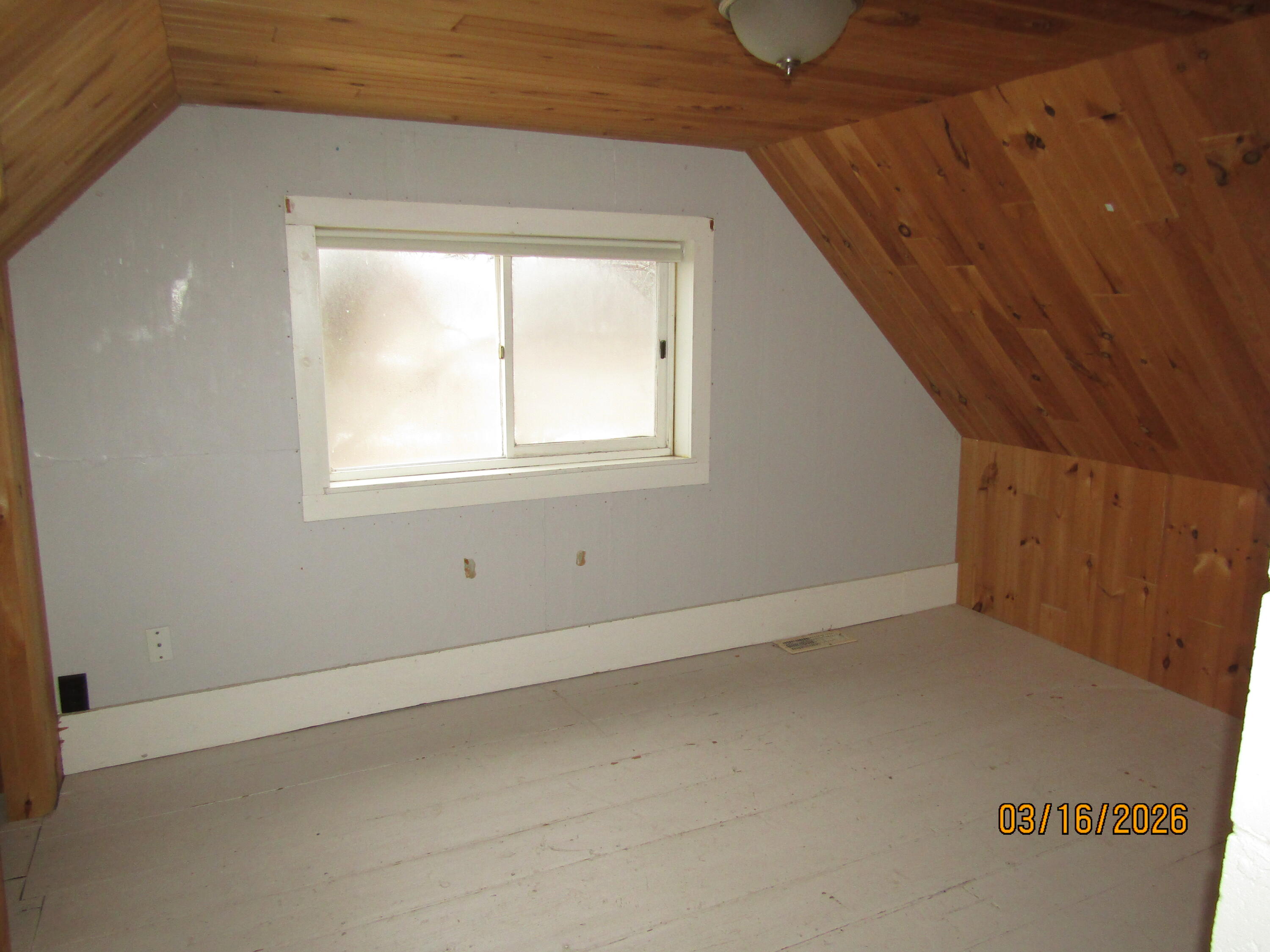 535 Enfield Road, Lincoln, ME, 04457
