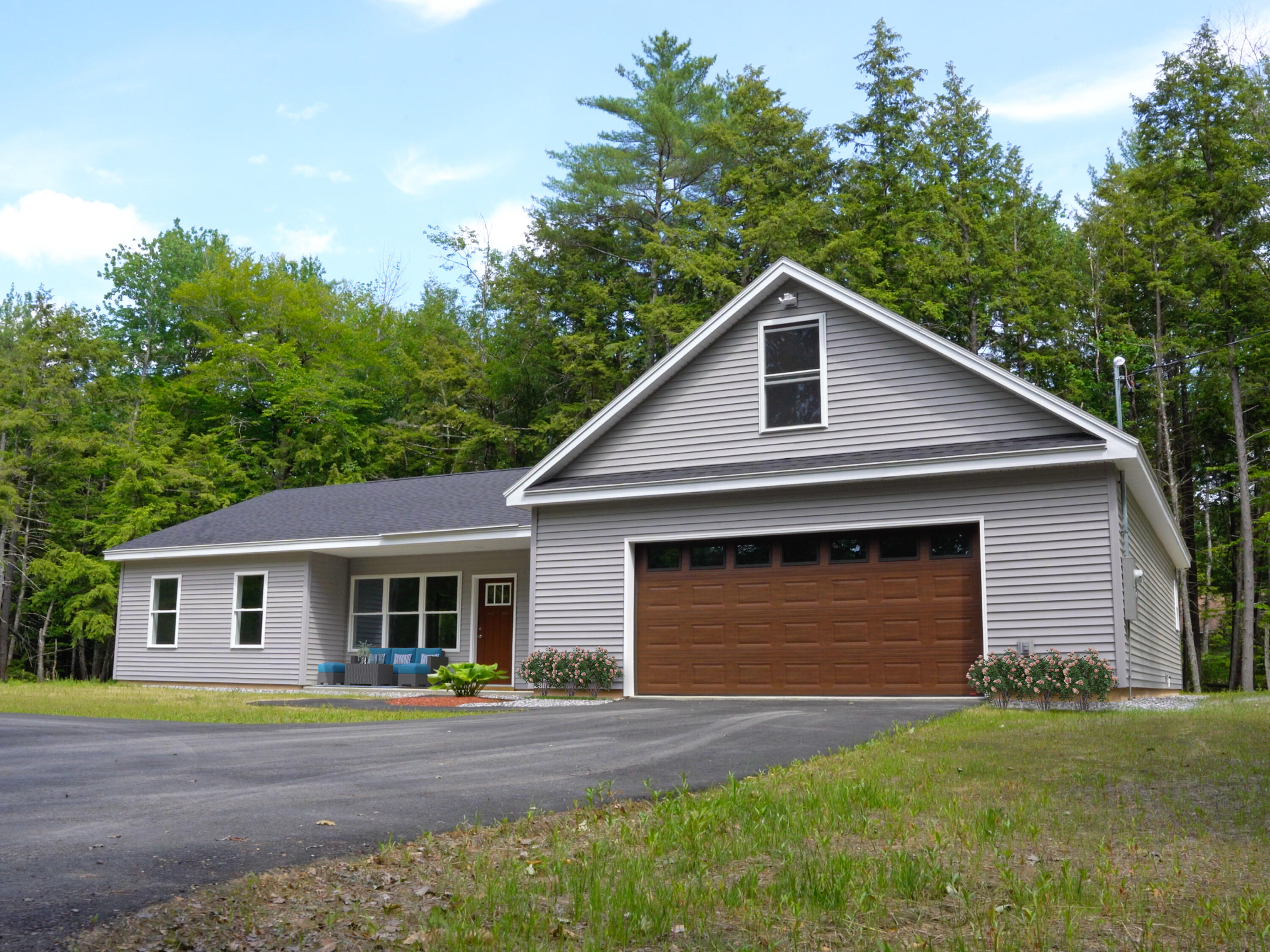 3 Milligan Circle, Oxford, ME, 04270