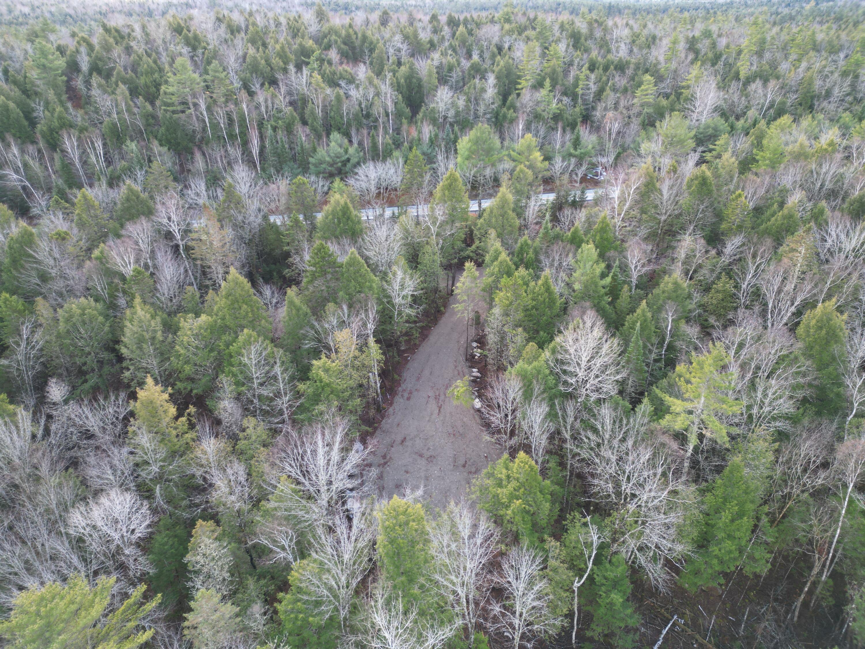 10 Falcon Ridge, Lincoln, ME, 04457