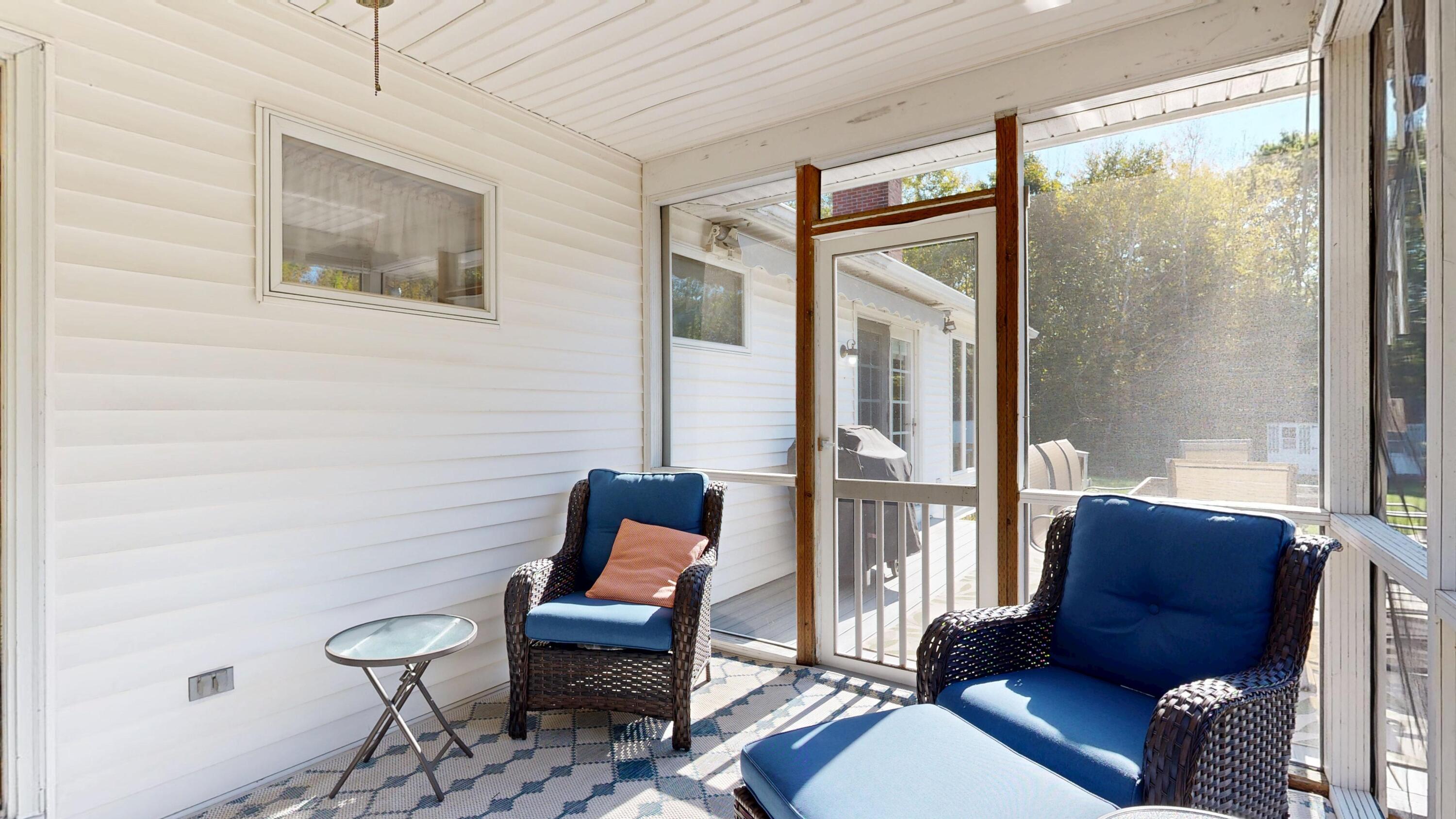 12 Hartford Street, Lewiston, ME, 04240