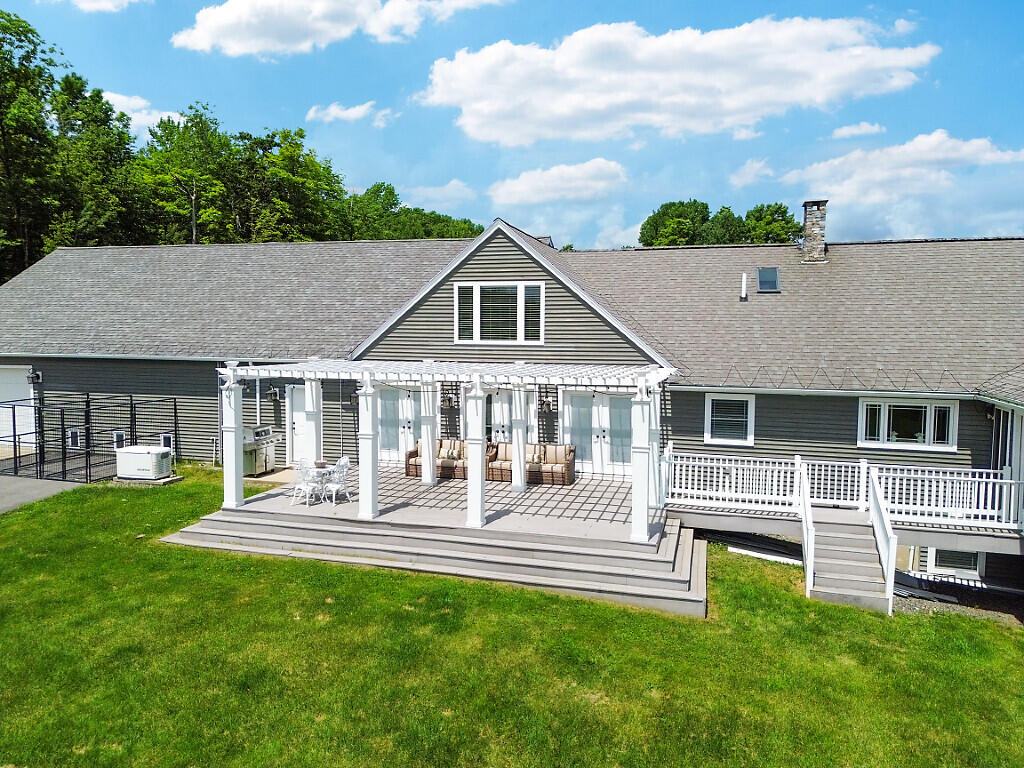 78 + 98 Hussey Hill Road, Oakland, ME, 04963