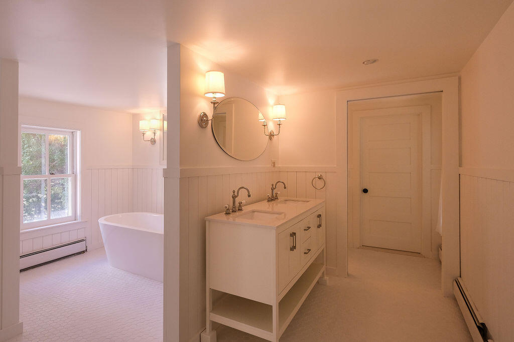 565 Bagaduce Road, Brooksville, ME, 04617