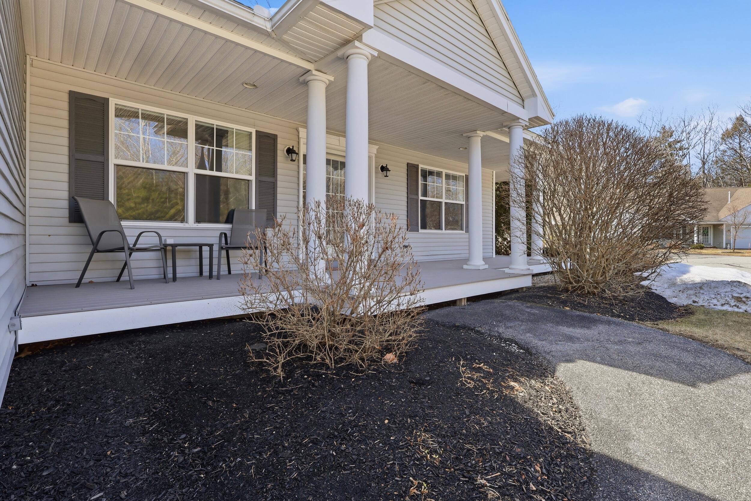 52 Macintosh Lane 52