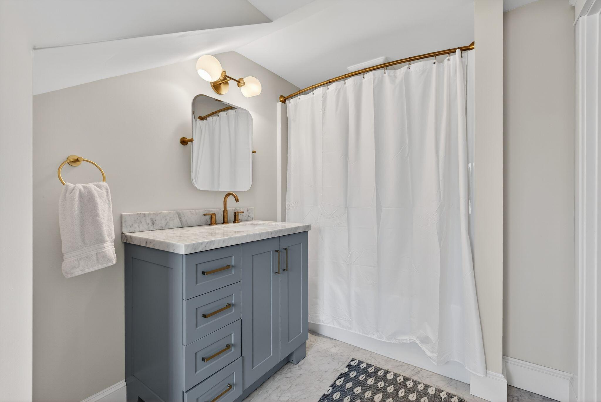 93 Foreside Road, Falmouth, ME, 04105