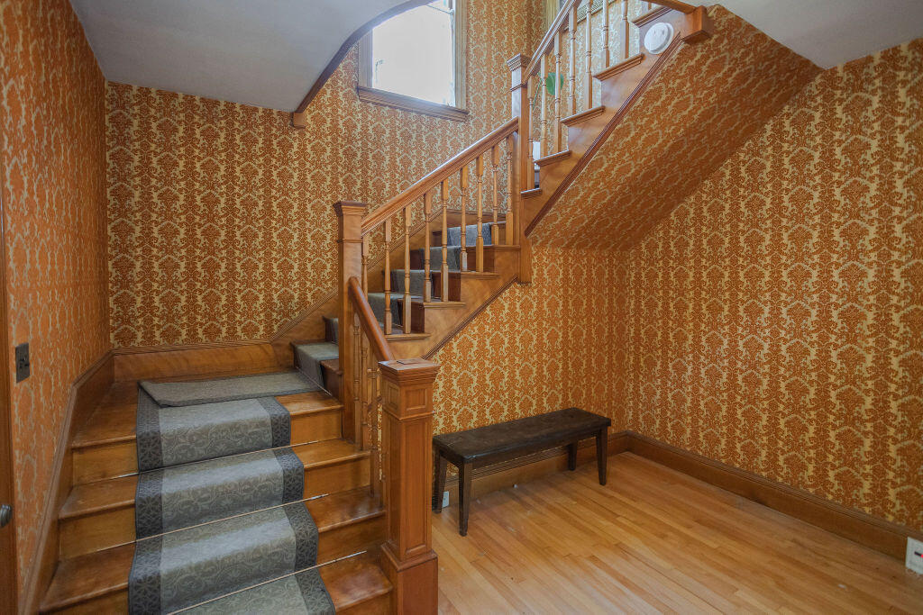 72 Main Street, Peru, ME, 04290