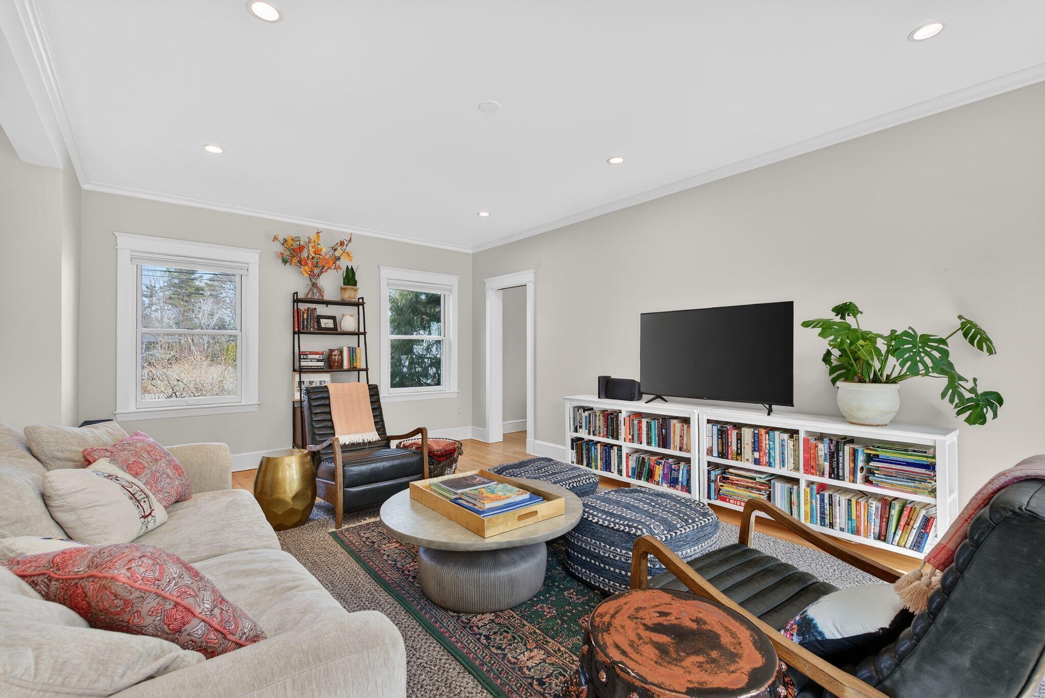 93 Foreside Road, Falmouth, ME, 04105