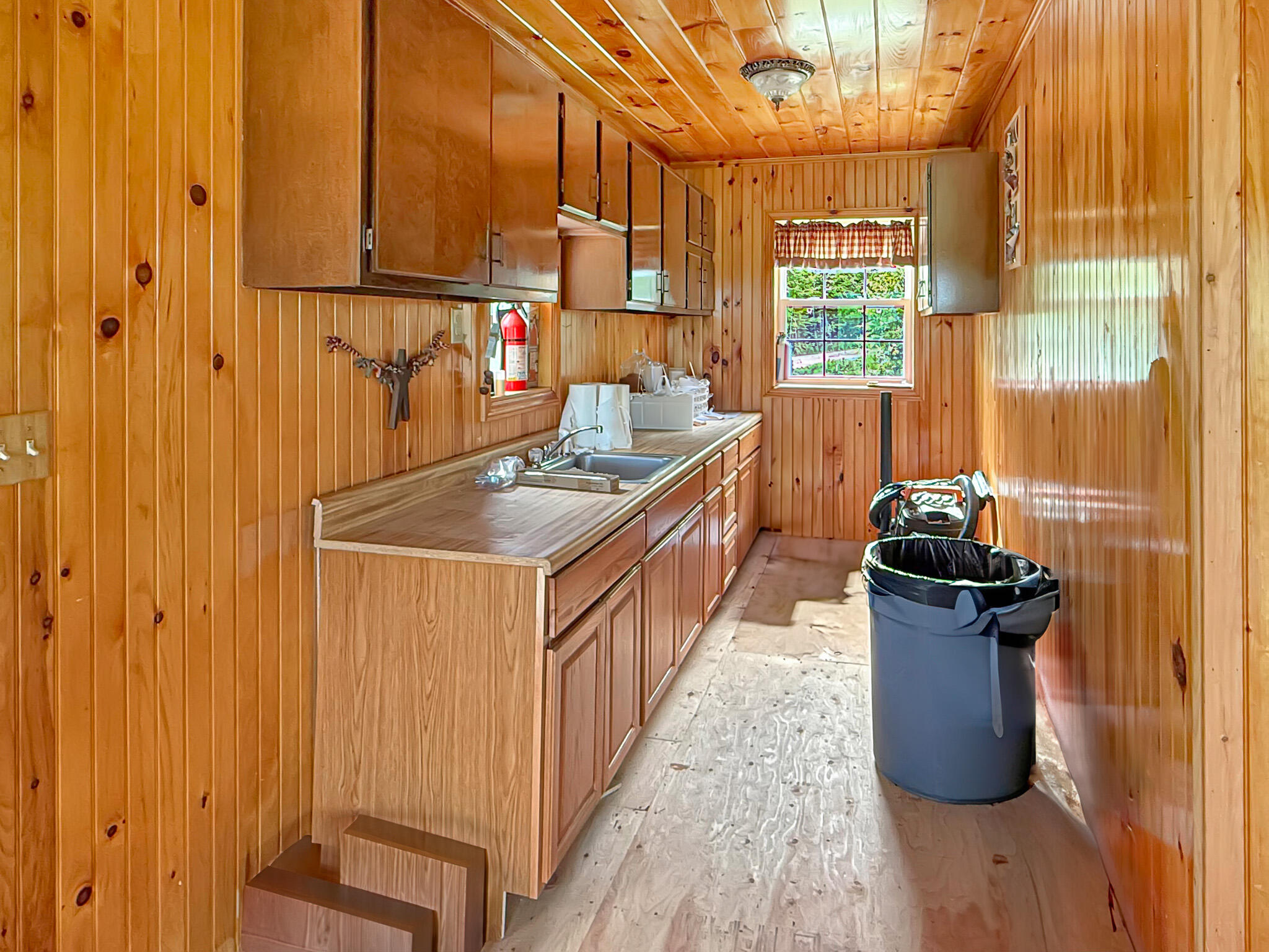 131 Bateman Lane, Byron, ME, 04275