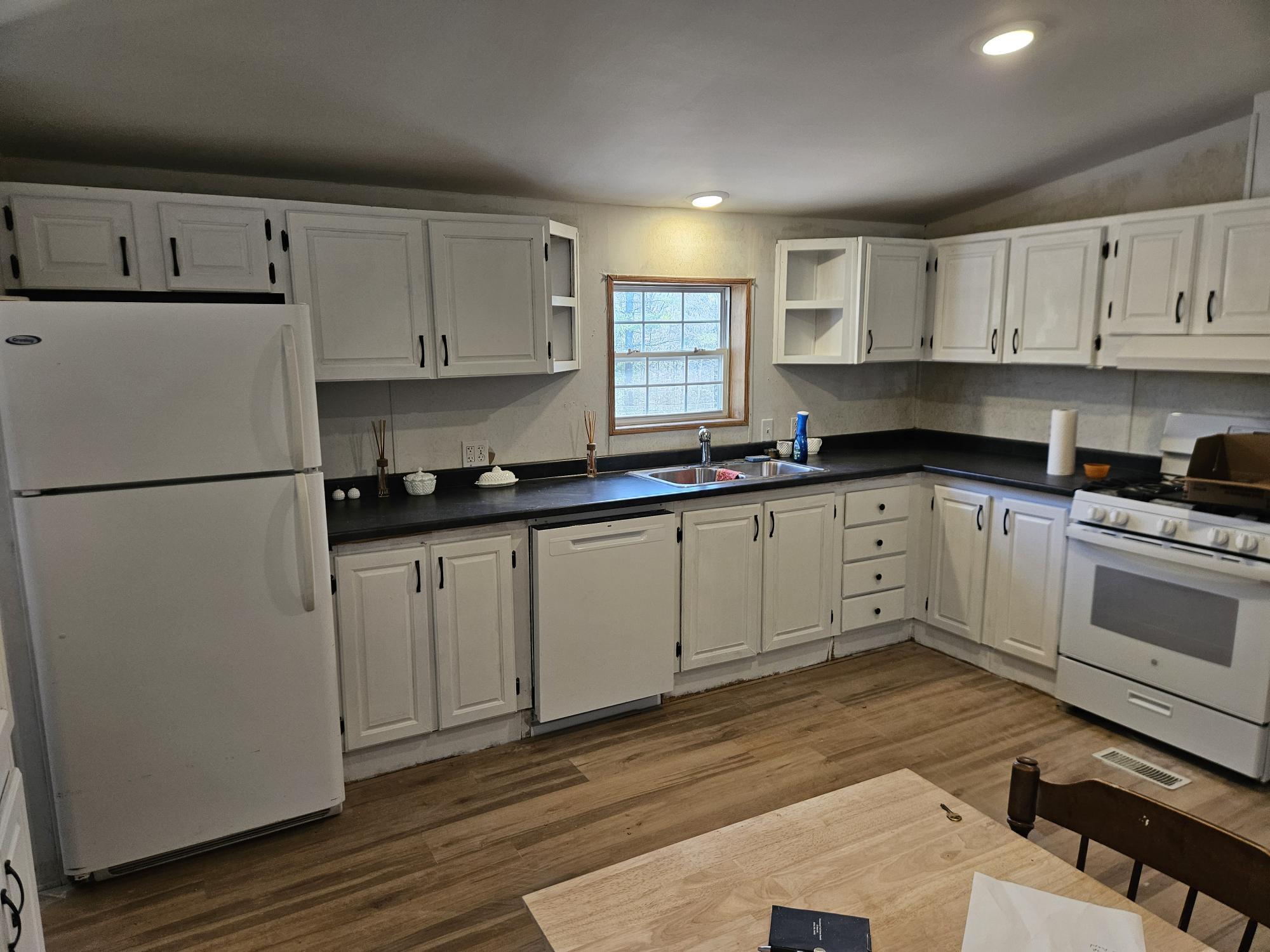272 N Guilford Road, Monson, ME, 04464