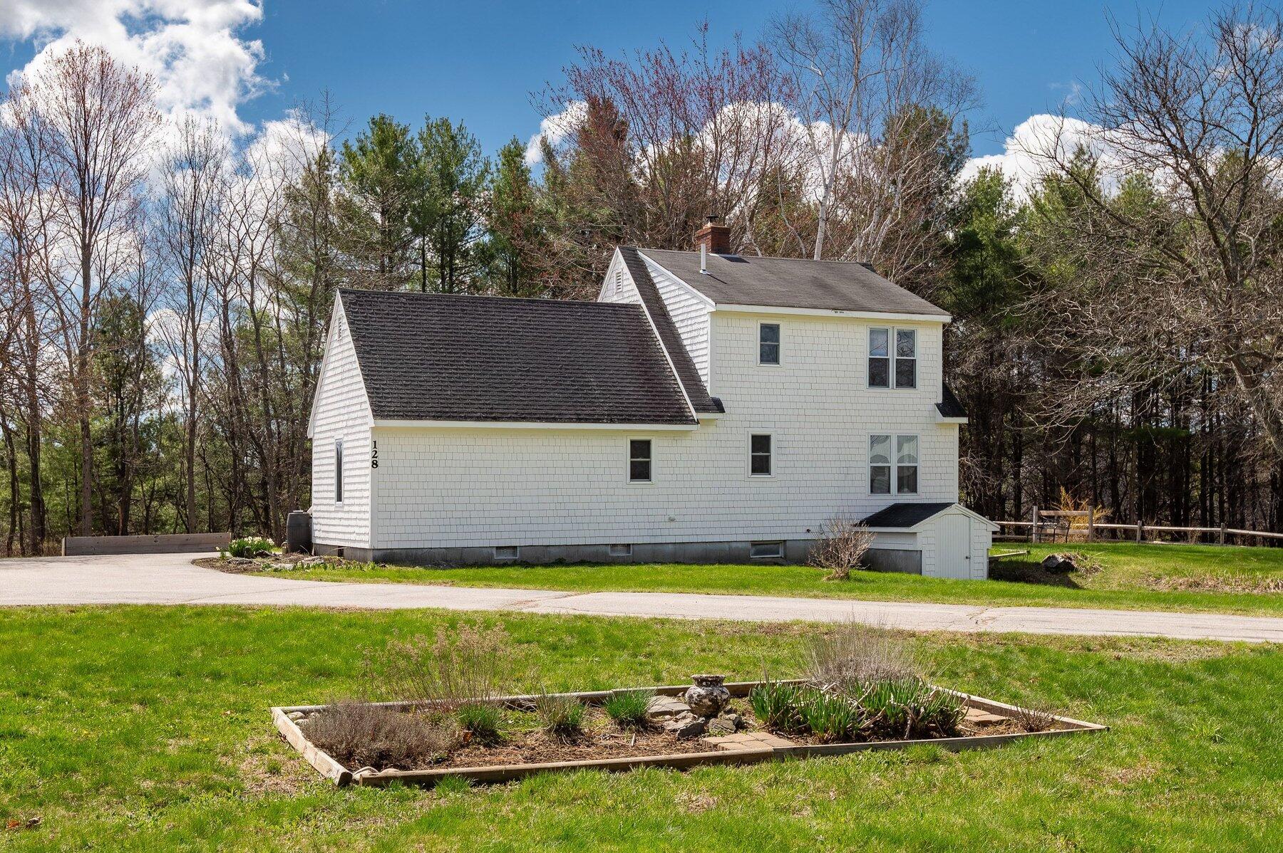 128 Day Road, Lyman, ME, 04002