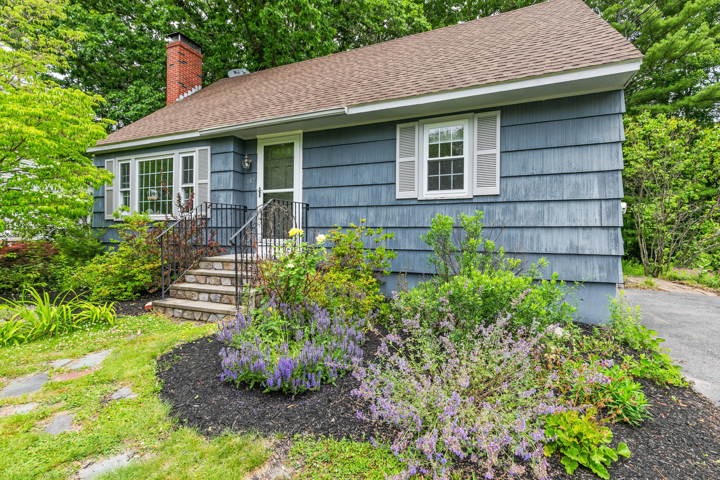 147 Pinecrest Road, Portland, ME 04102 Front of Home