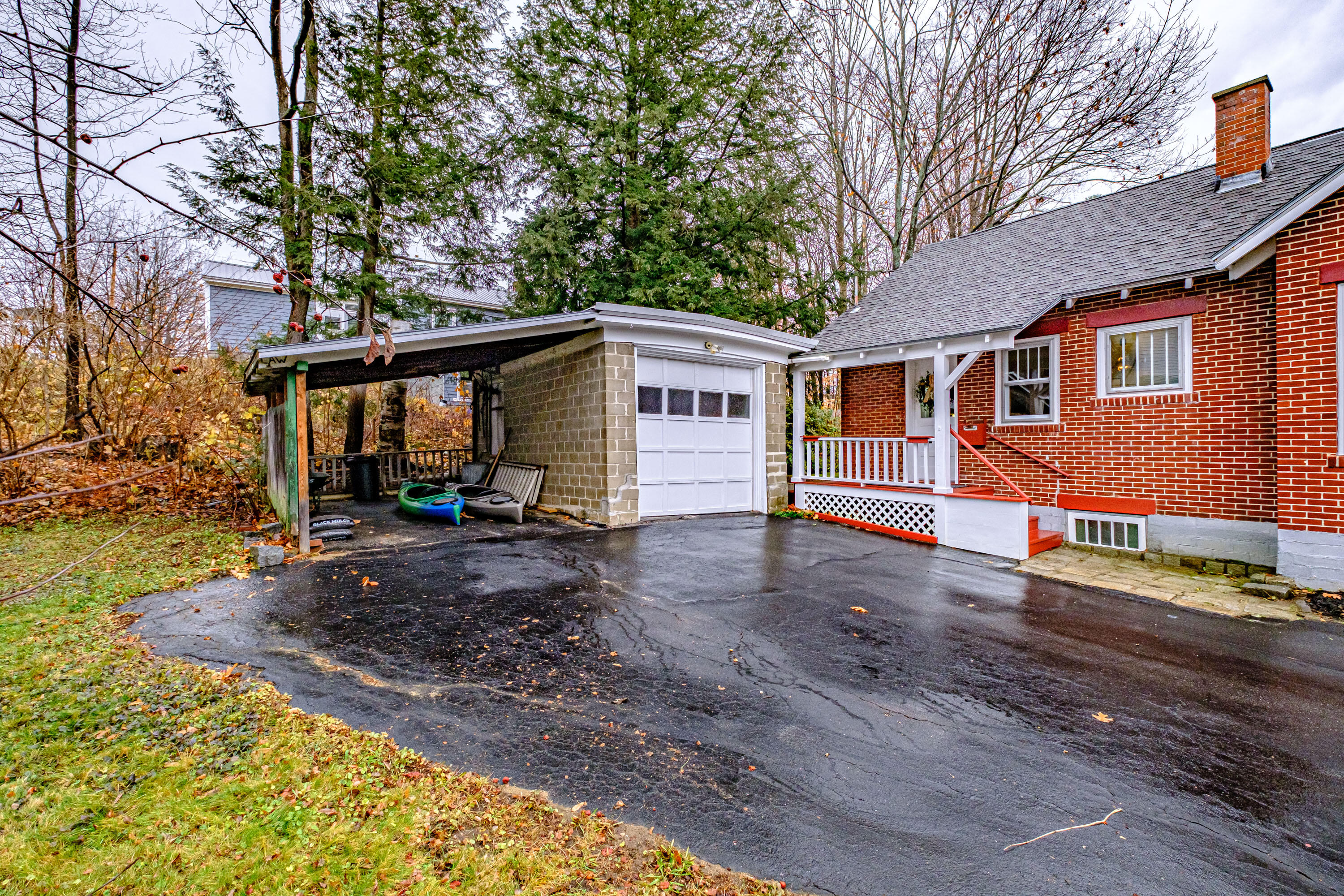 424 Pine Street, Rumford, ME, 04276-2121