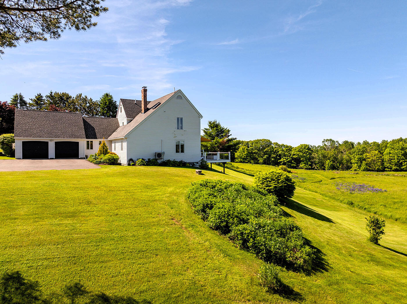 269 Mill Street, Rockport, ME 04856 side exterior