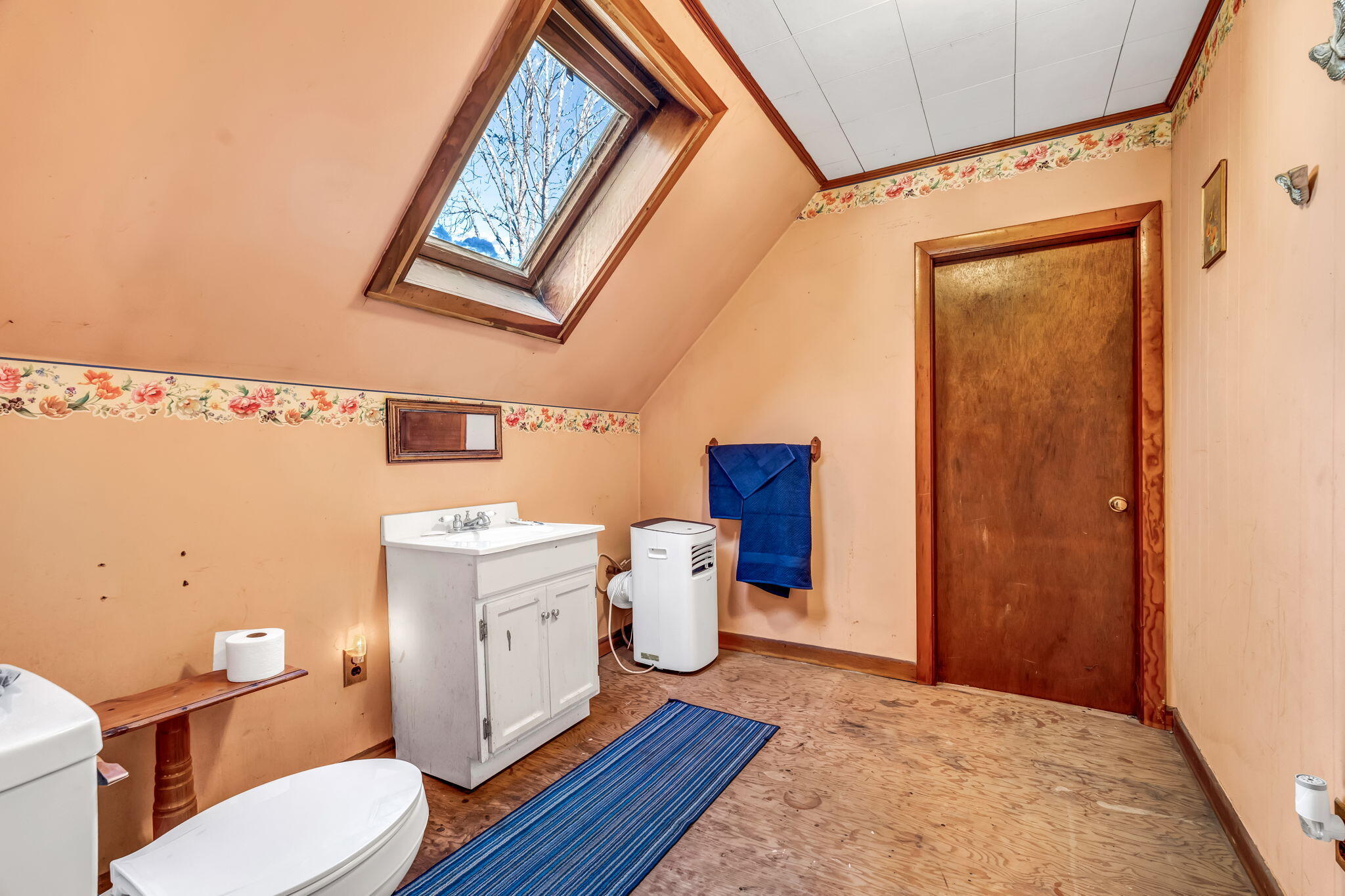 109 Waldoboro Road, Friendship, ME, 04547