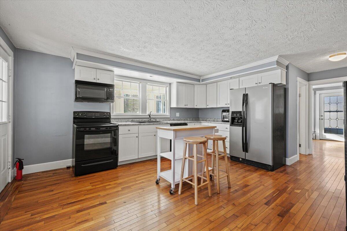 6 Decary Road, Biddeford, ME, 04005