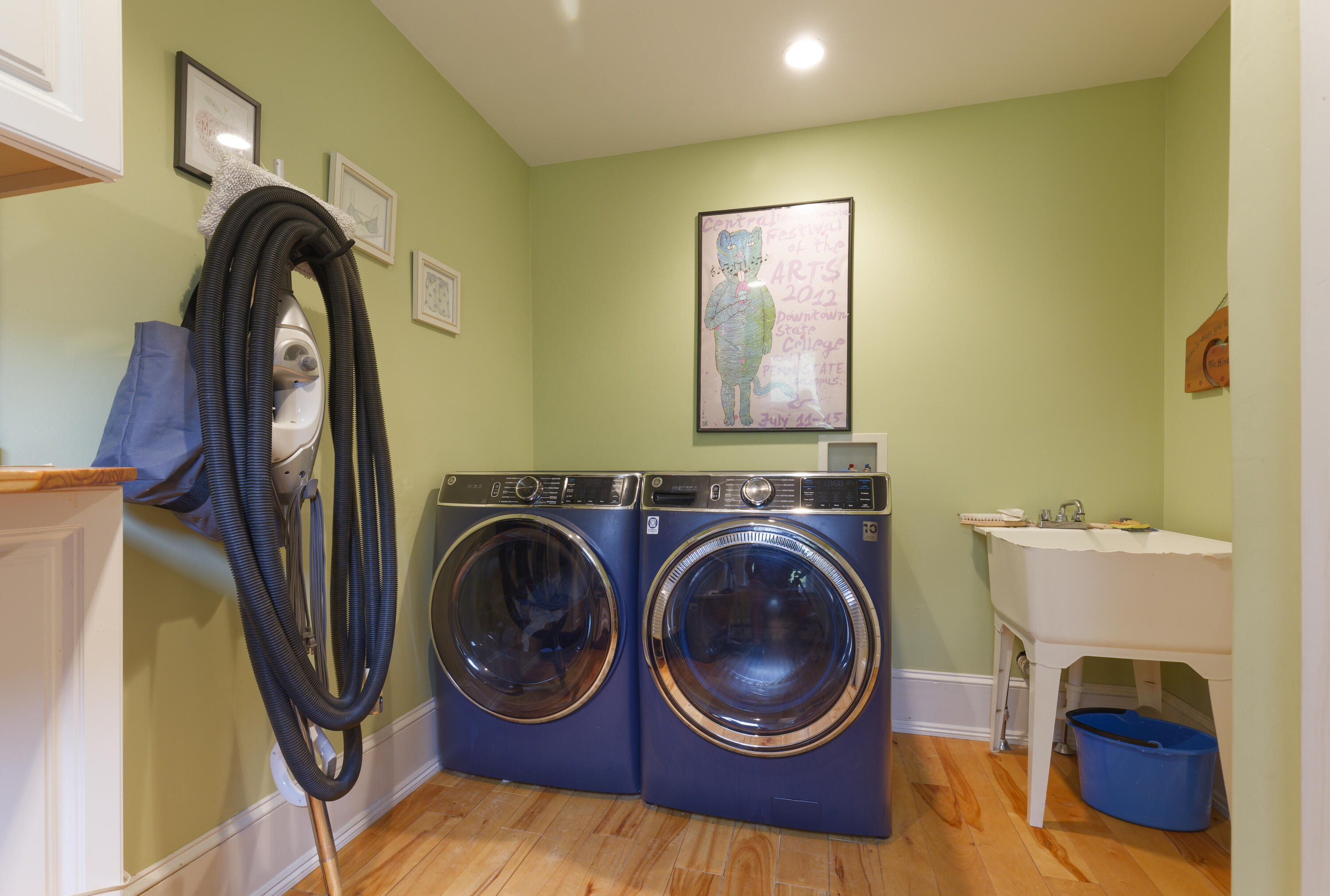 11 Holbrook Street, Freeport, ME, 04032