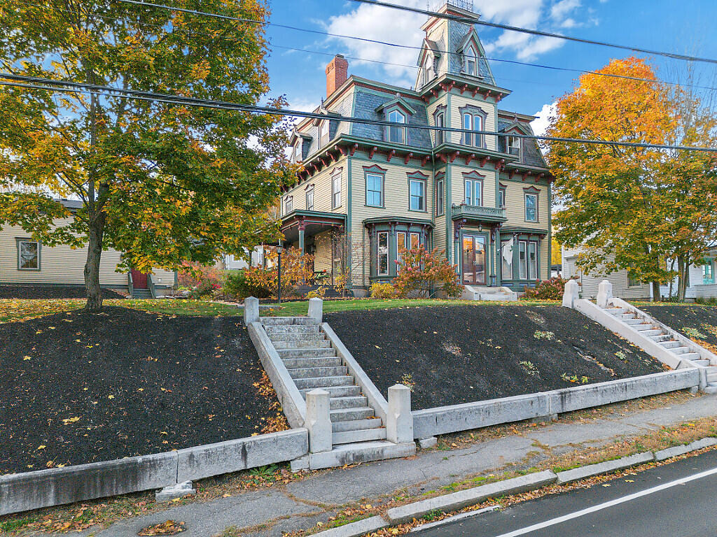 15 Middle Street UNIT 3, Hallowell, ME, 04347