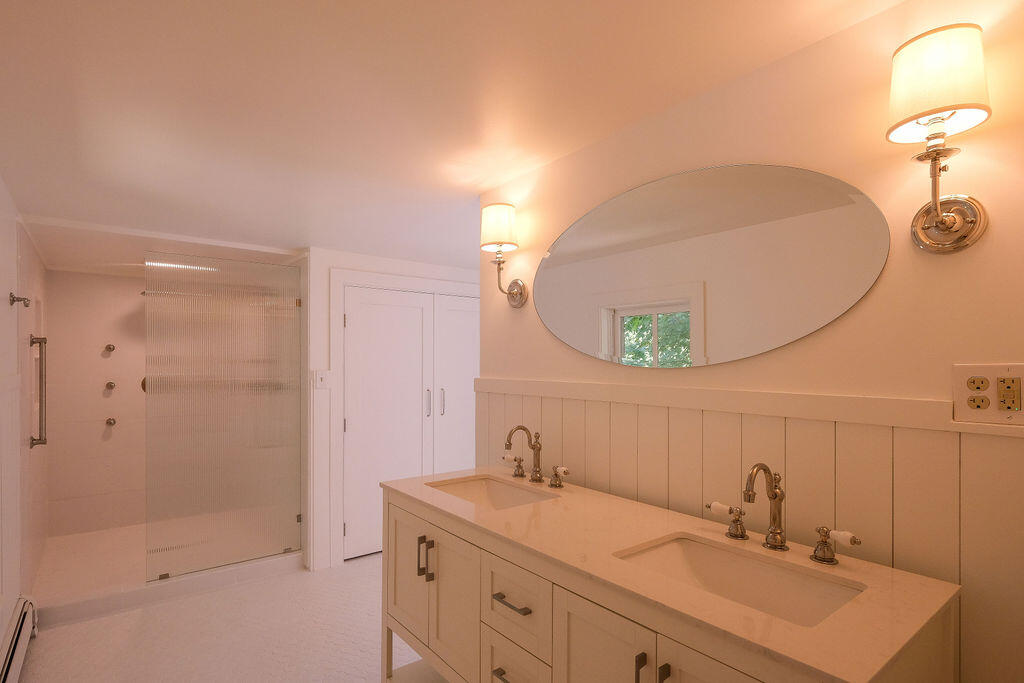 565 Bagaduce Road, Brooksville, ME, 04617