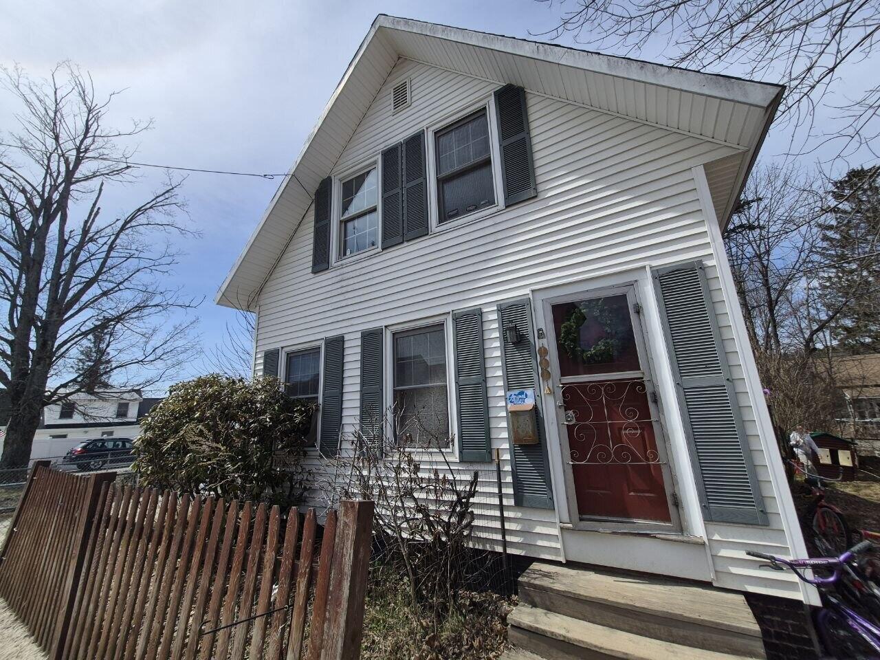 27 Royal Street, Winthrop, ME, 04364