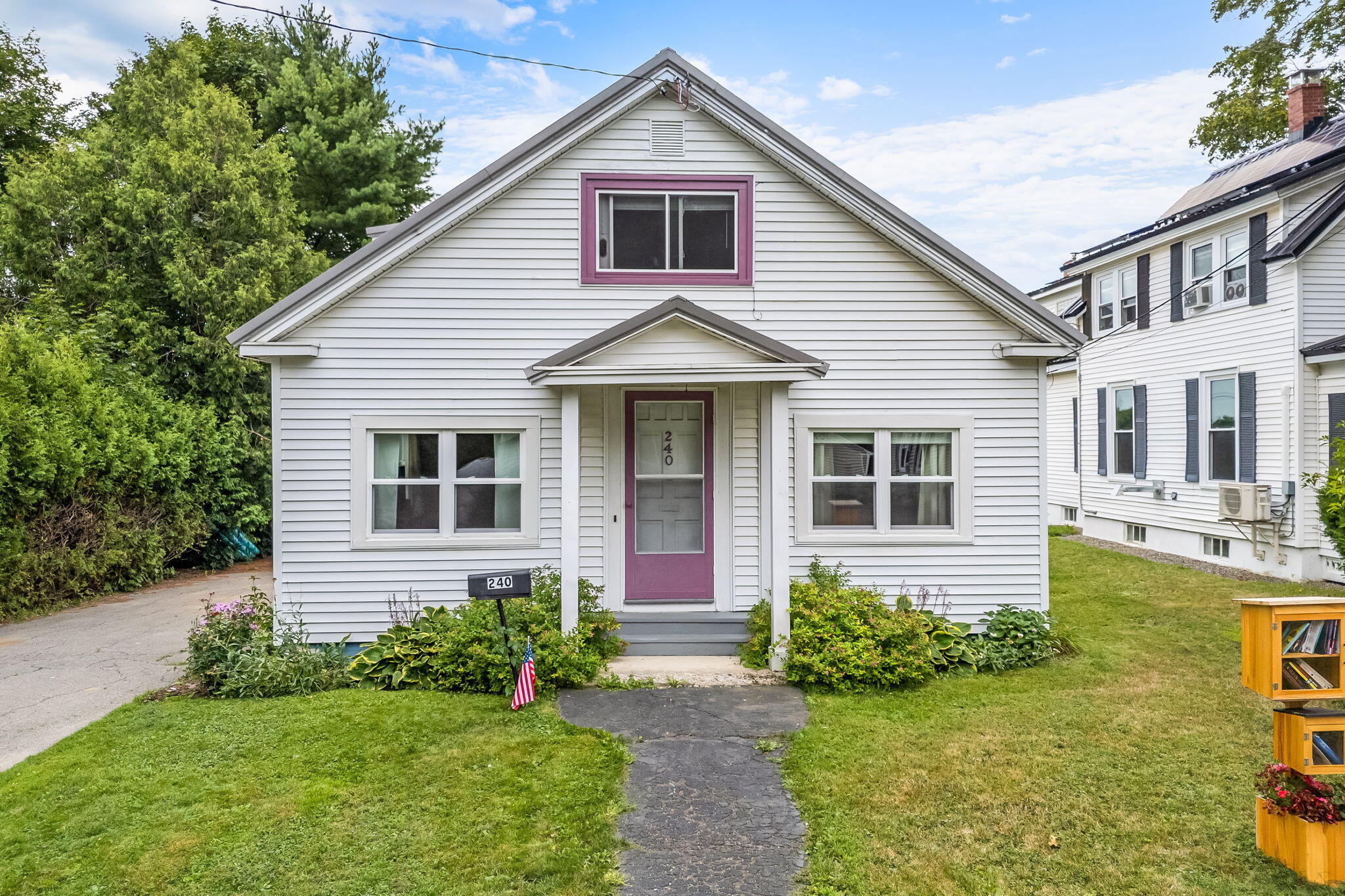 Photo of 240 Lincoln Street Bangor ME 04401