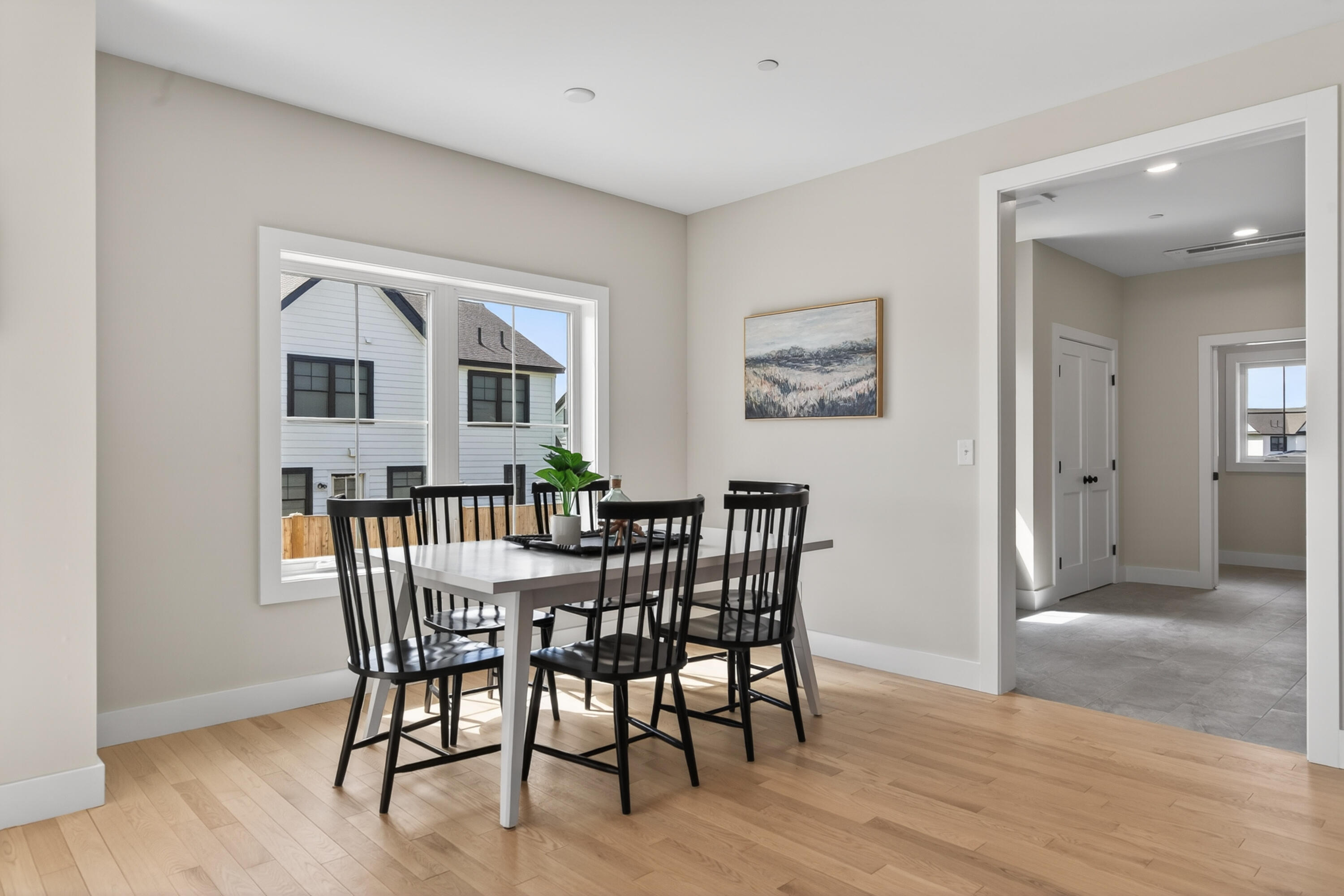 163 Owl's Nest Road, Portland, ME 04102 Informal Dining