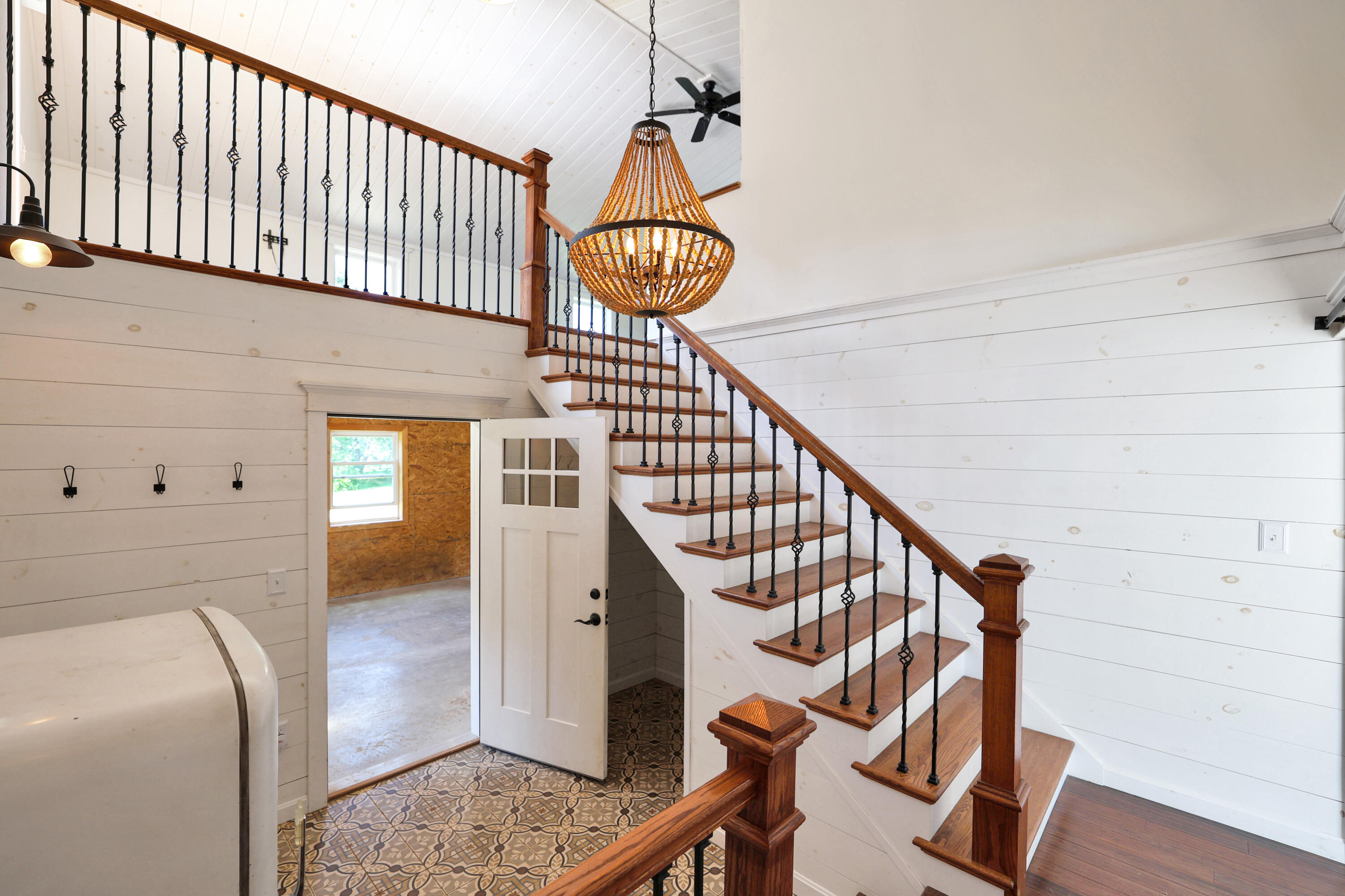 43 Fords Lane, Mapleton, ME 04757 240A1106