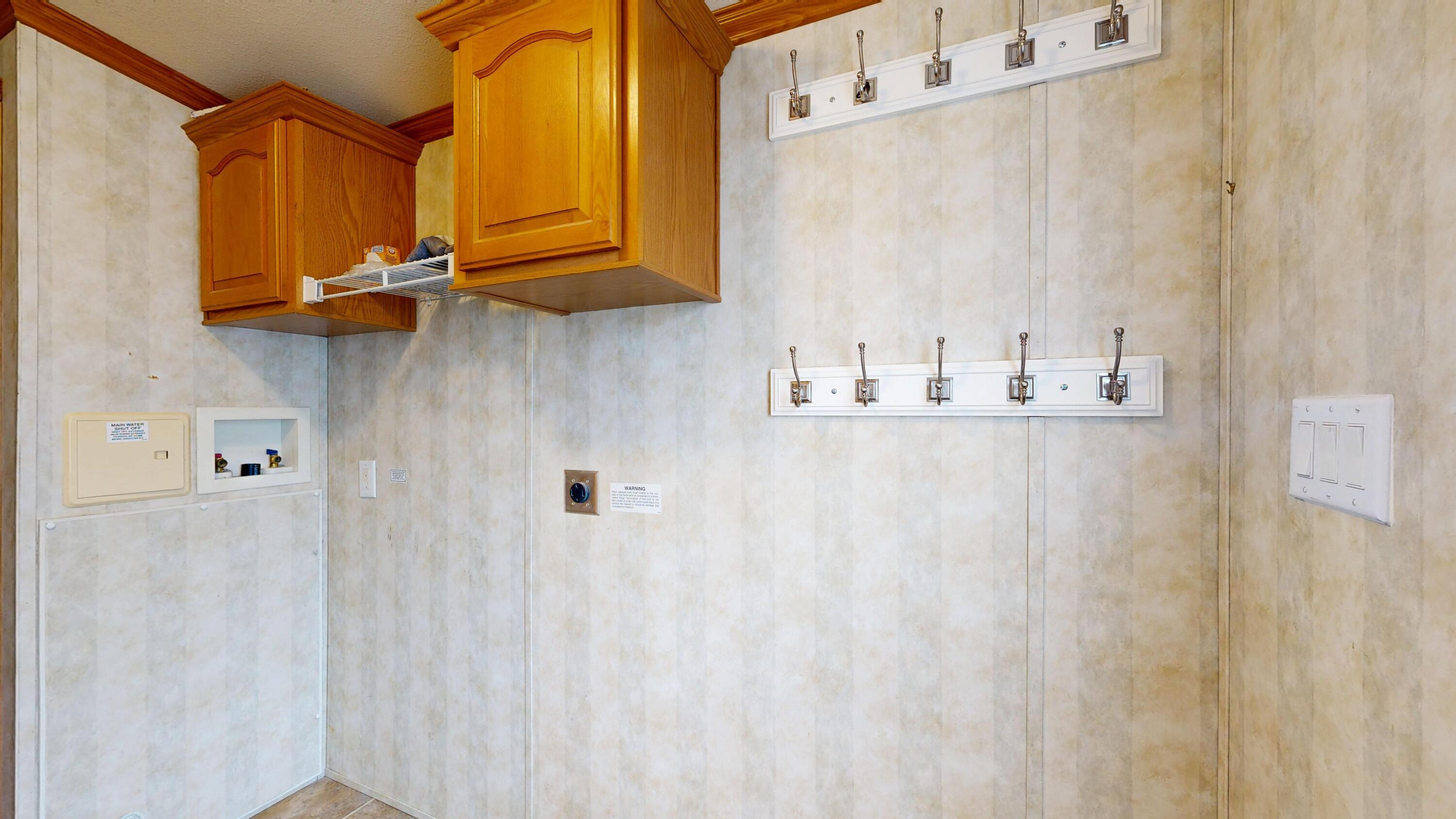 13 Evergreen Road, Lewiston, ME, 04240