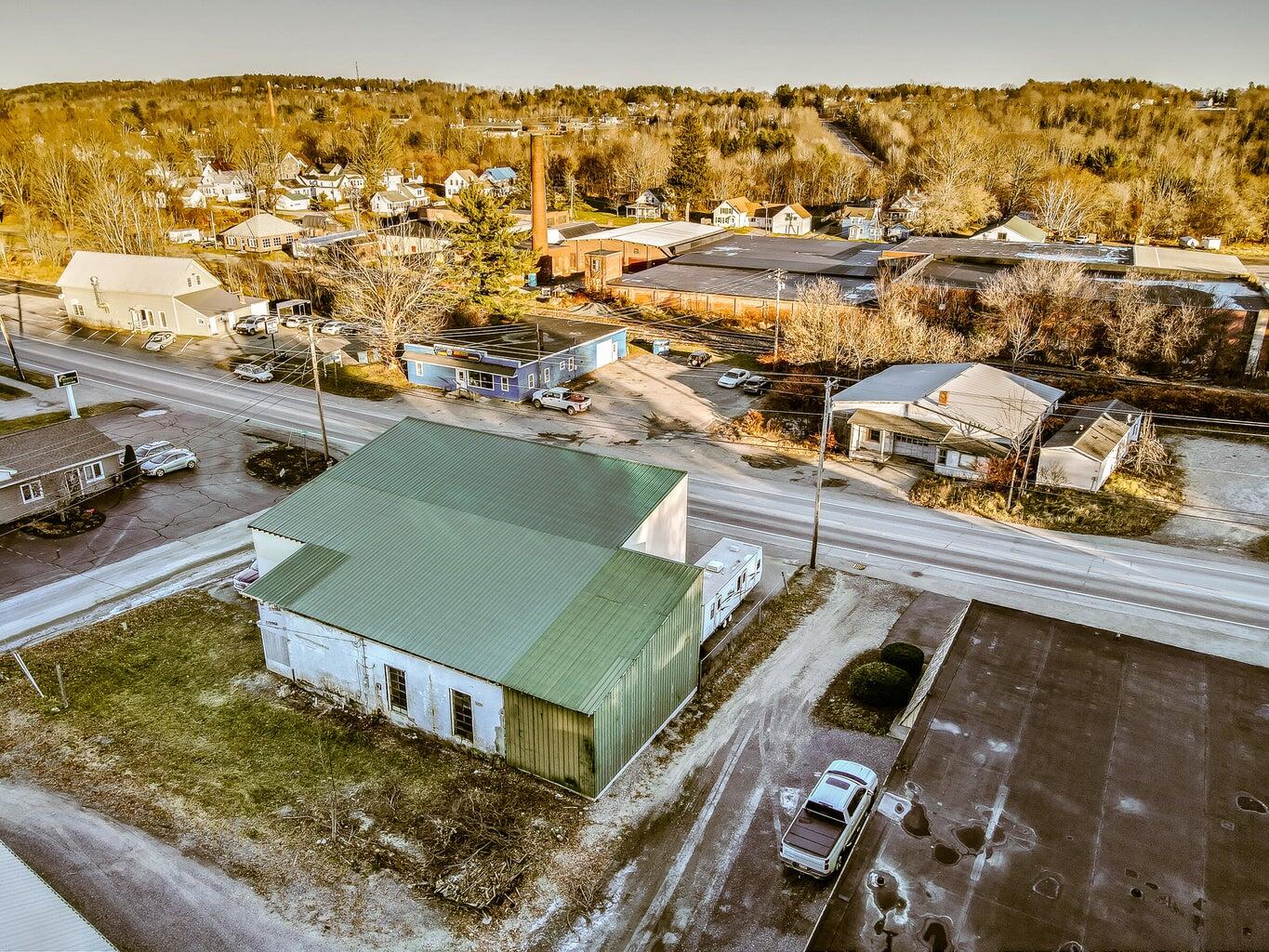 74 Route 133, Winthrop, ME, 04364