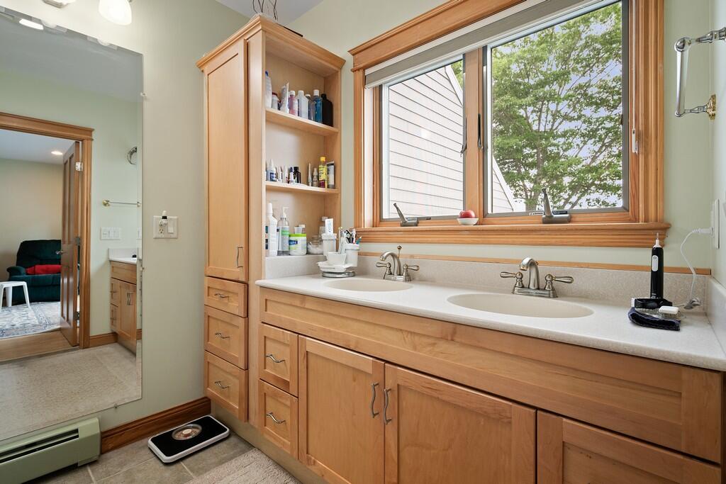 15 Harbor Drive UNIT 15, Brewer, ME, 04412