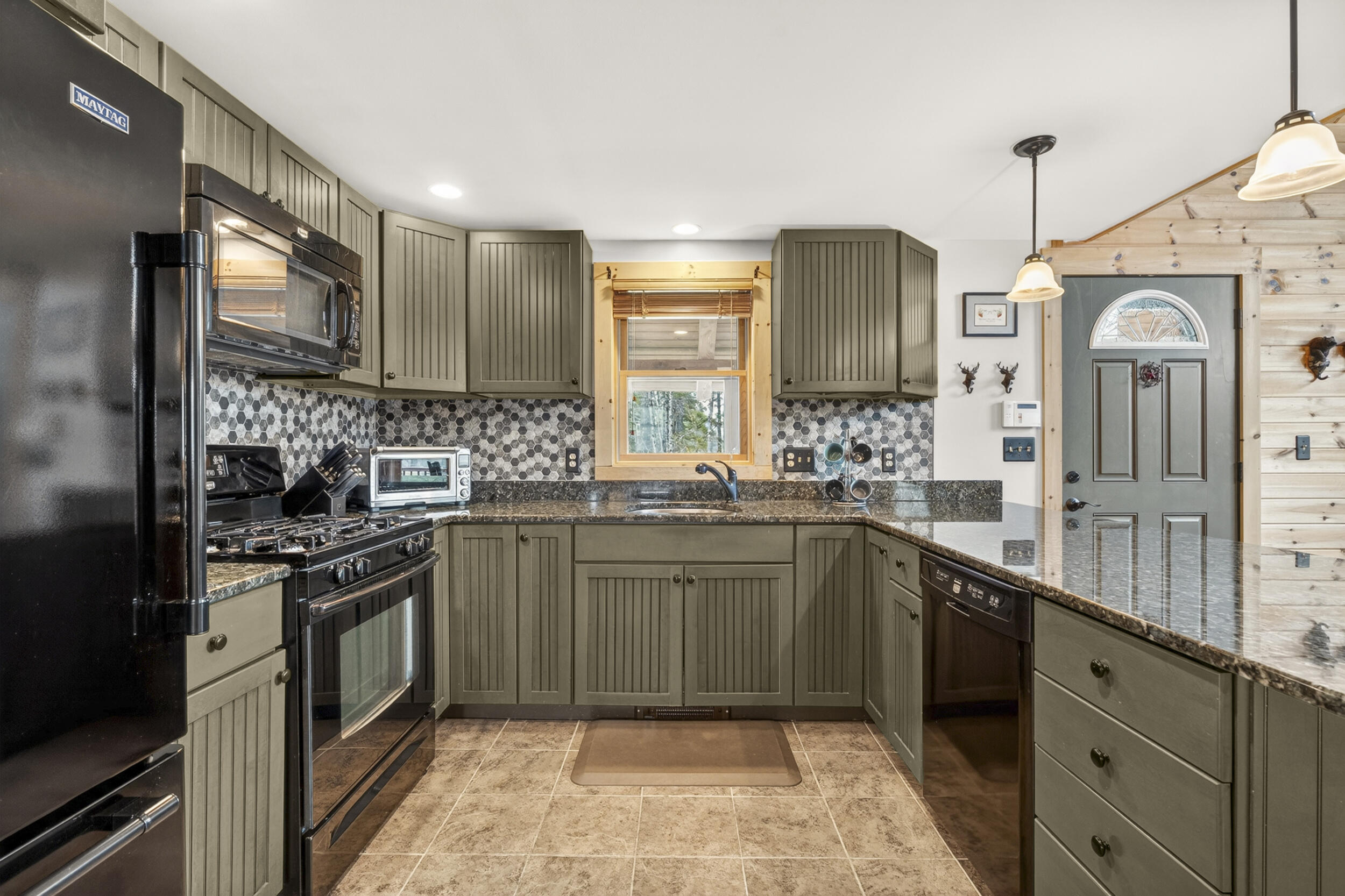 67 Otisfield Cove Road, Otisfield, ME, 04270