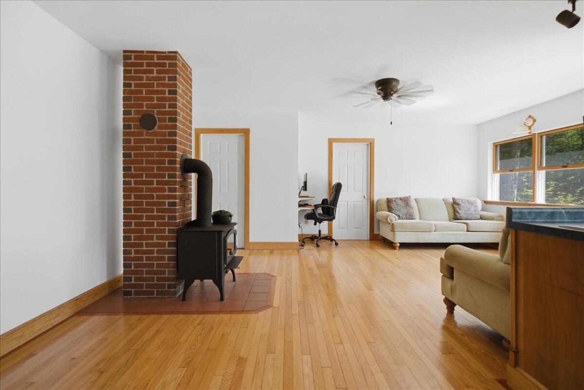 24 Bradeen Road, Sumner, ME 04292 49-DSC04501