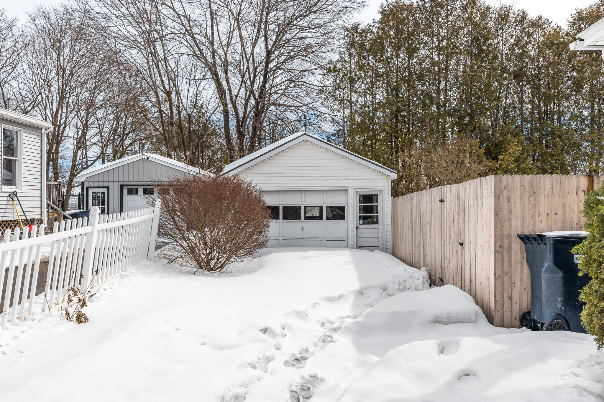 178 W Broadway, Bangor, ME, 04401