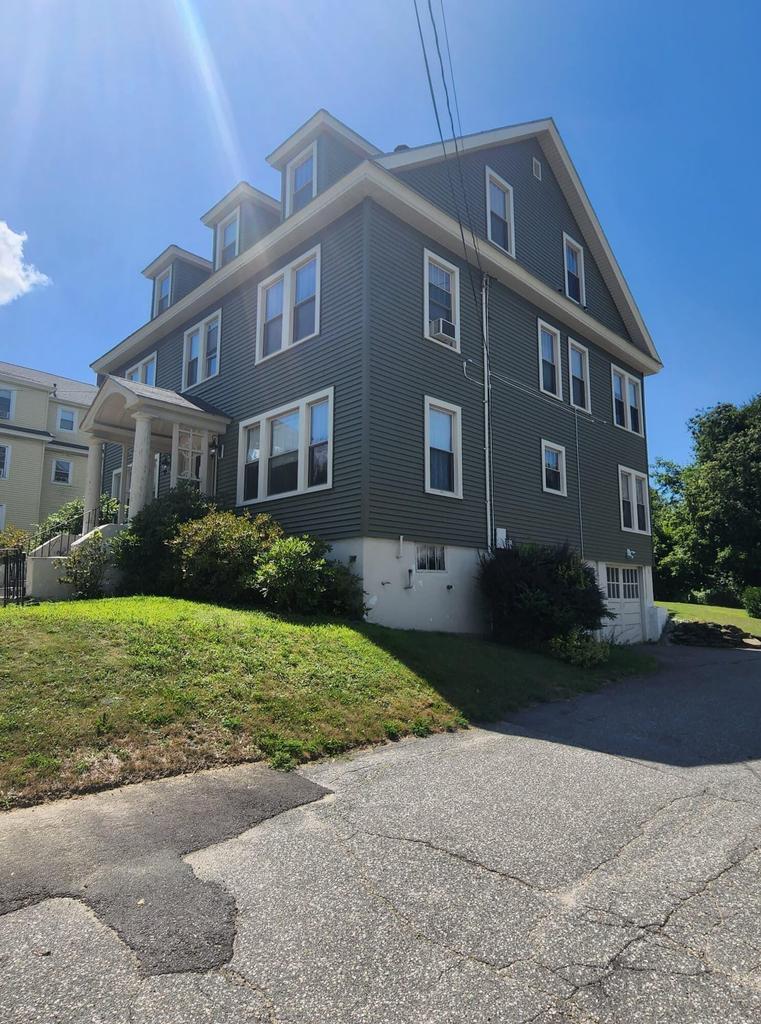 4306 sq ft of options plus the 1482 sq ft of basement area!