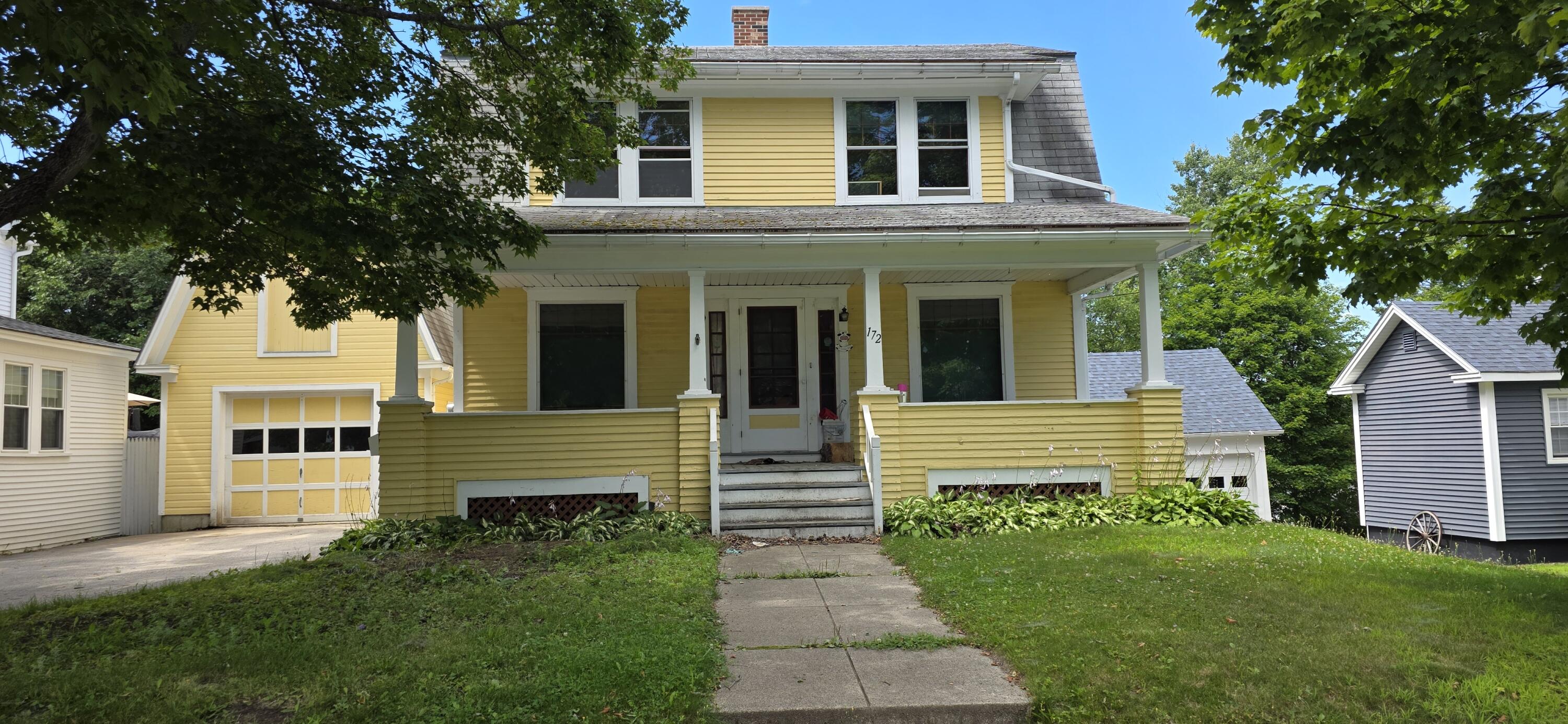 Photo of 172 Maine Avenue Millinocket ME 04462