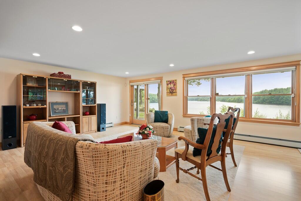 15 Harbor Drive UNIT 15, Brewer, ME, 04412