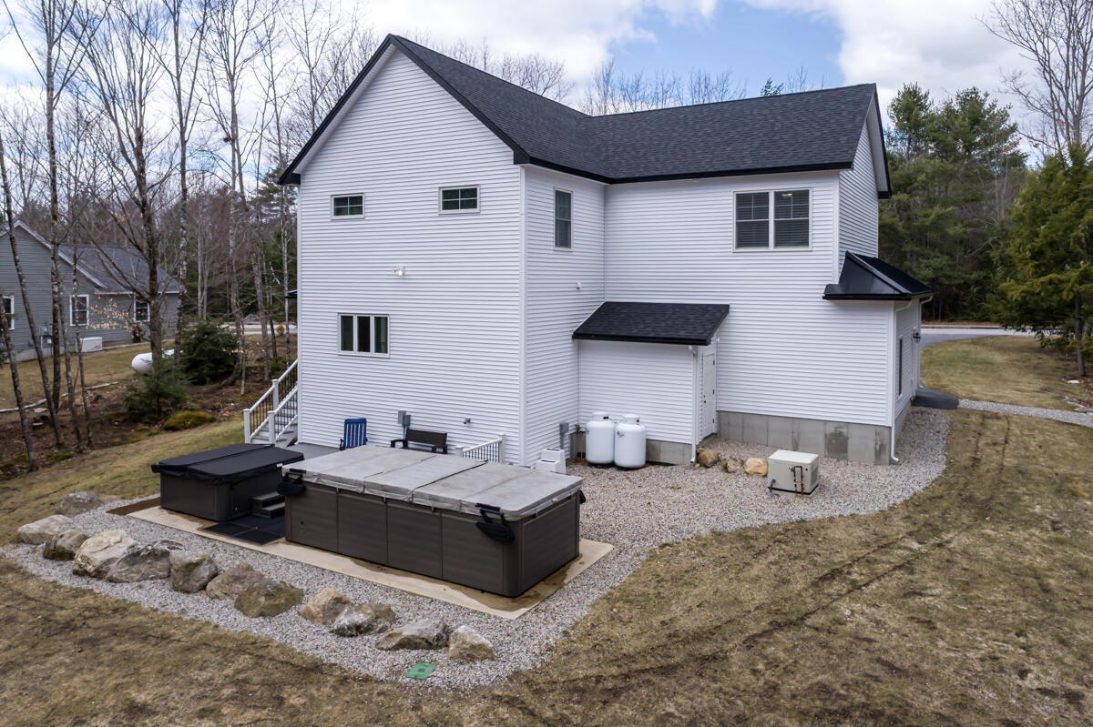 33 Eastfield Drive, Gray, ME, 04039