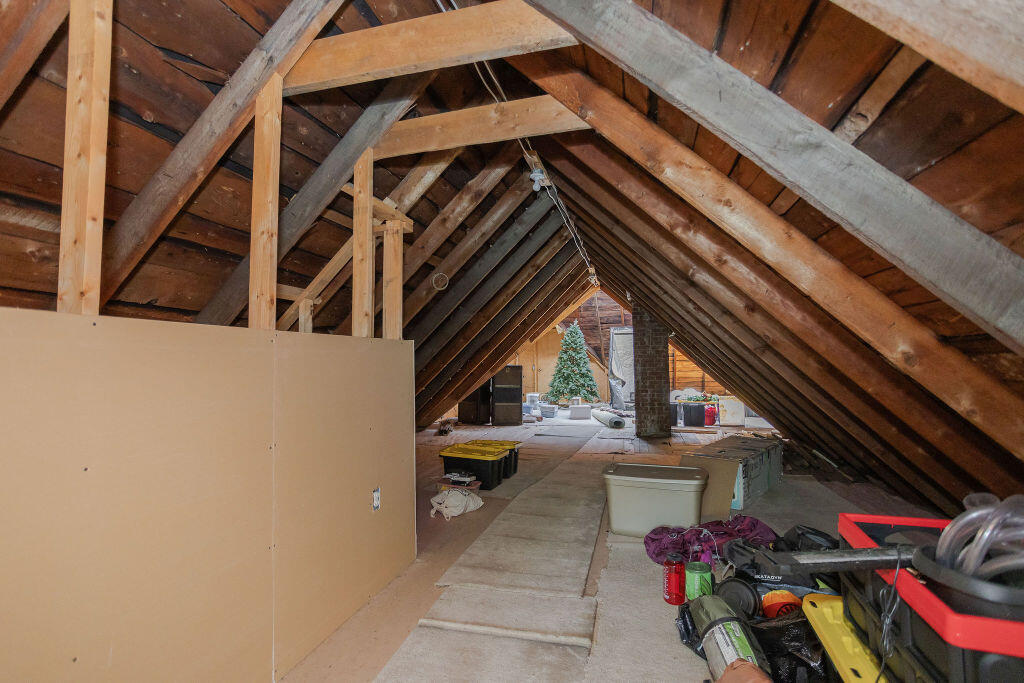 72 Main Street, Peru, ME, 04290