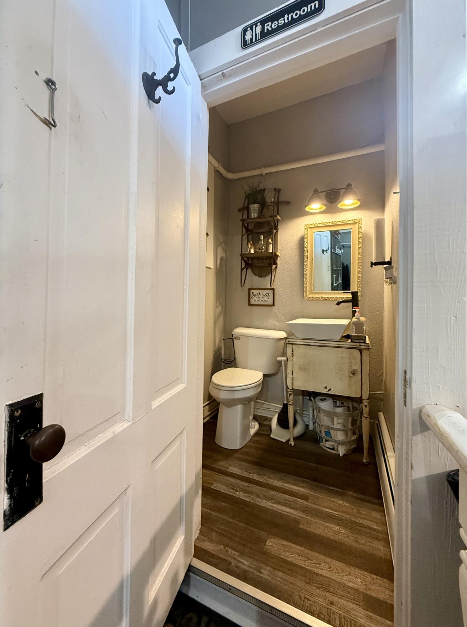 283 Main Street, Calais, ME, 04619