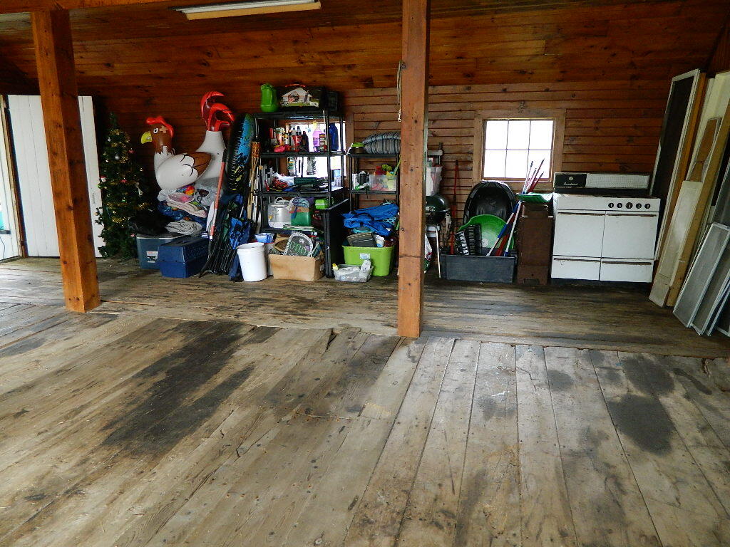 186 Main Street, West Paris, ME, 04289-5162