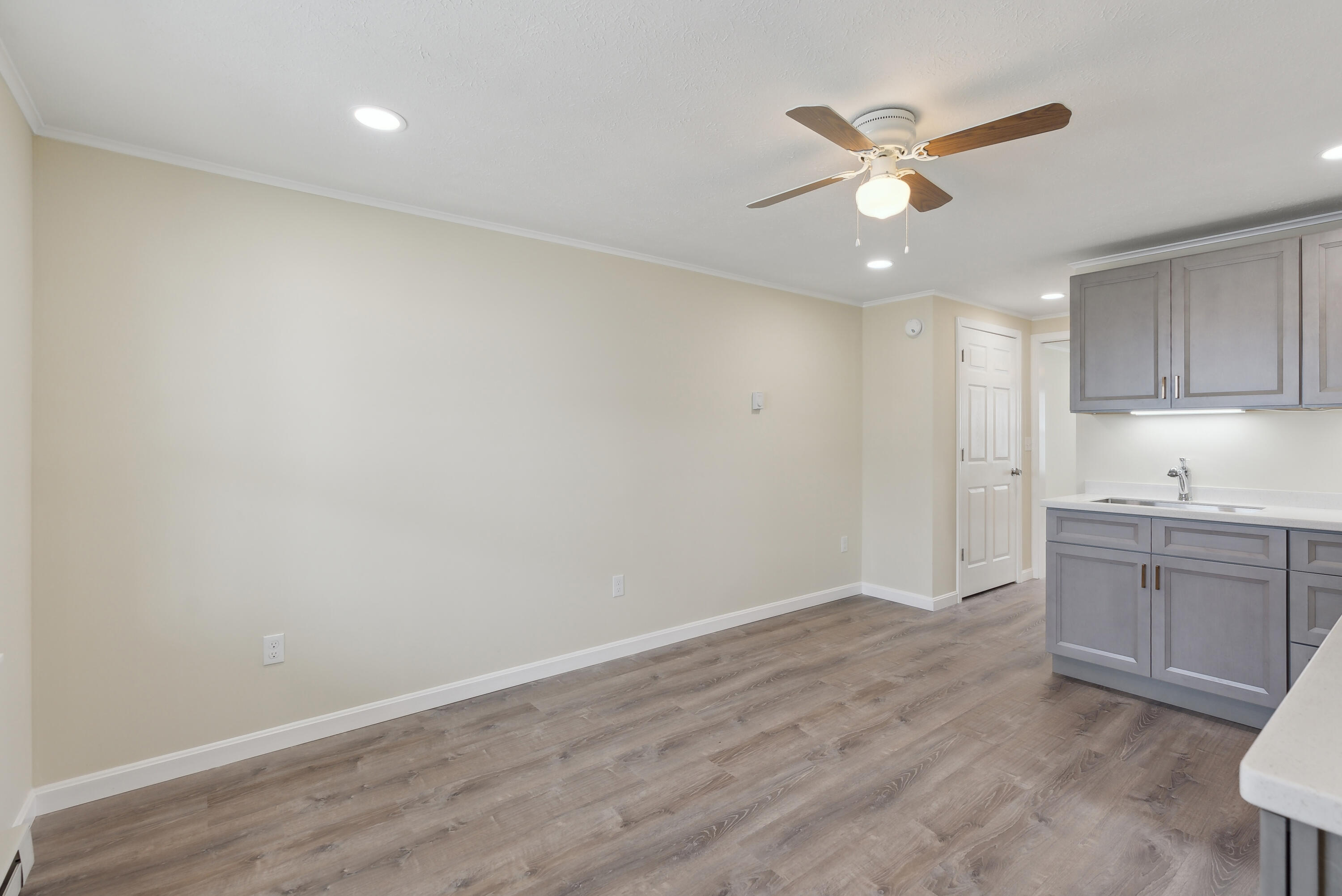 6 Dingle Road UNIT 4, York, ME, 03909