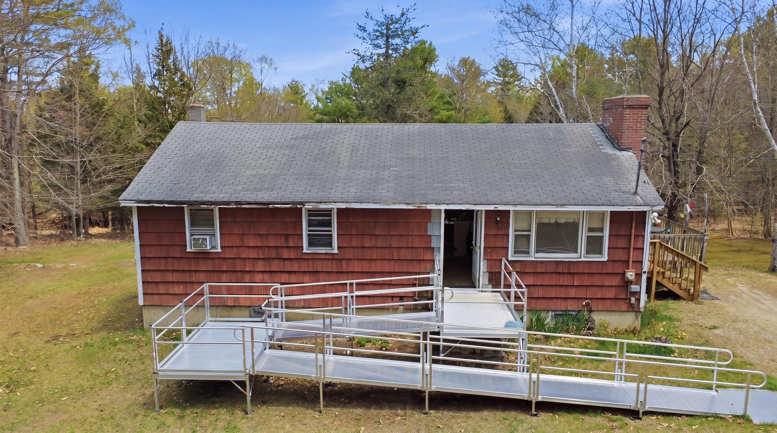 392 Elm Street, Mechanic Falls, ME, 04256