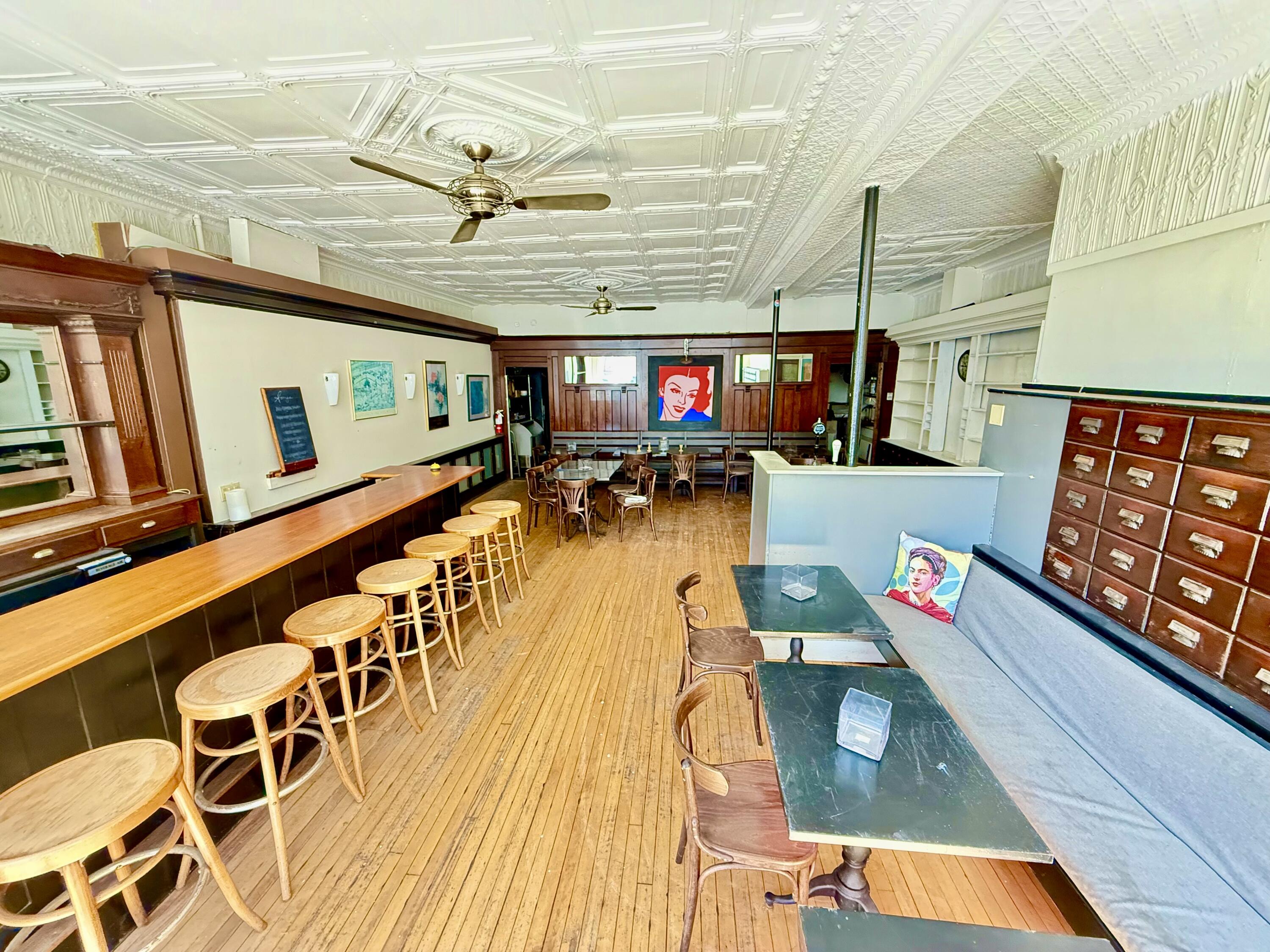 64 Main Street, Vinalhaven, ME, 04863