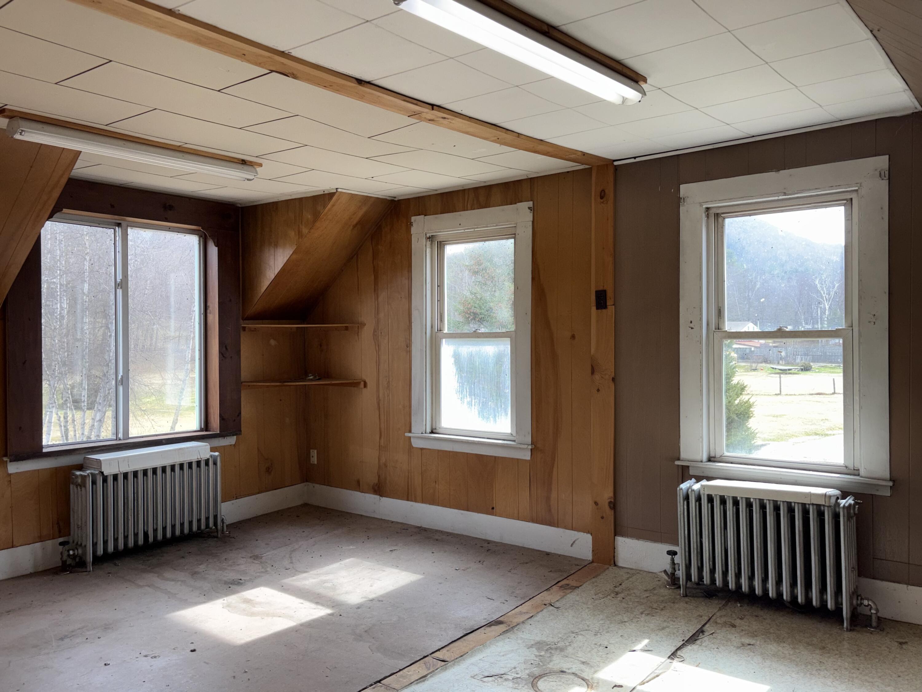 1881 Roxbury Road, Roxbury, ME, 04275