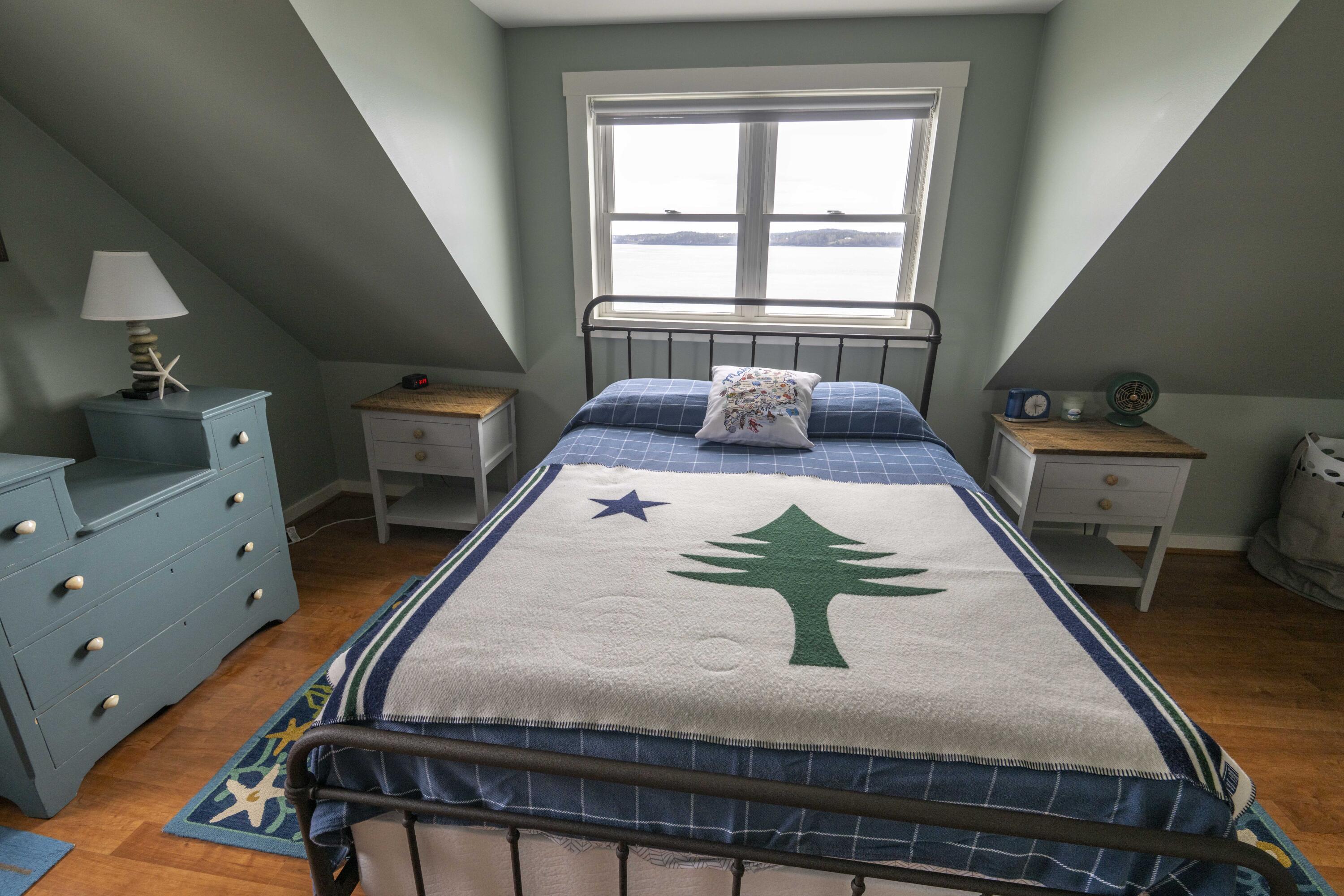 26 Madison Street, Eastport, ME 04631 2nd bedroom