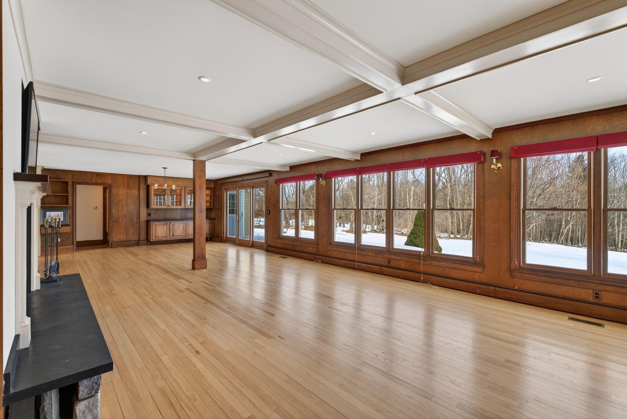 525 W Auburn Road, Auburn, ME, 04210