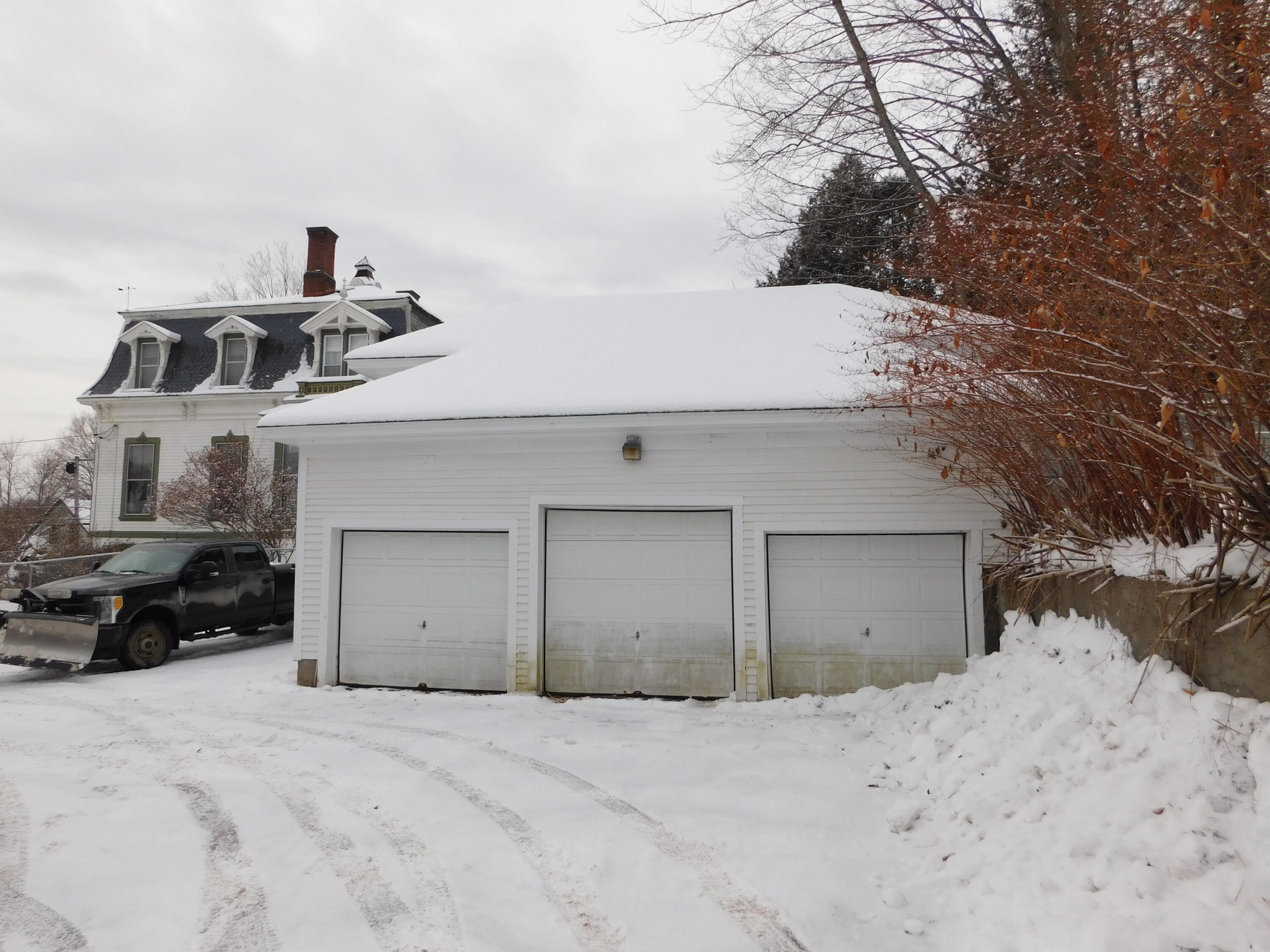 61 Main Street, Dexter, ME, 04930