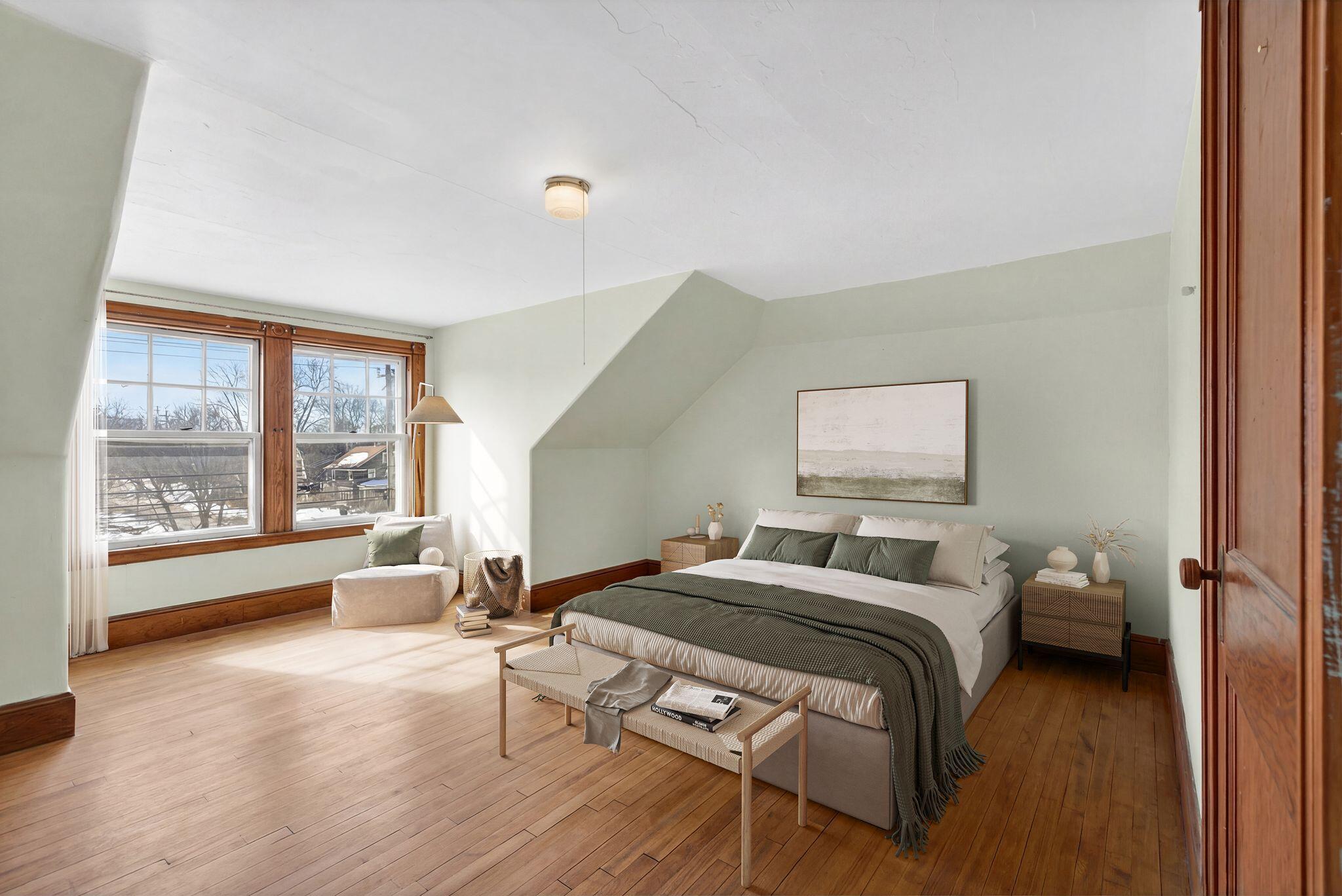 499 Brighton Avenue, Portland, ME, 04102