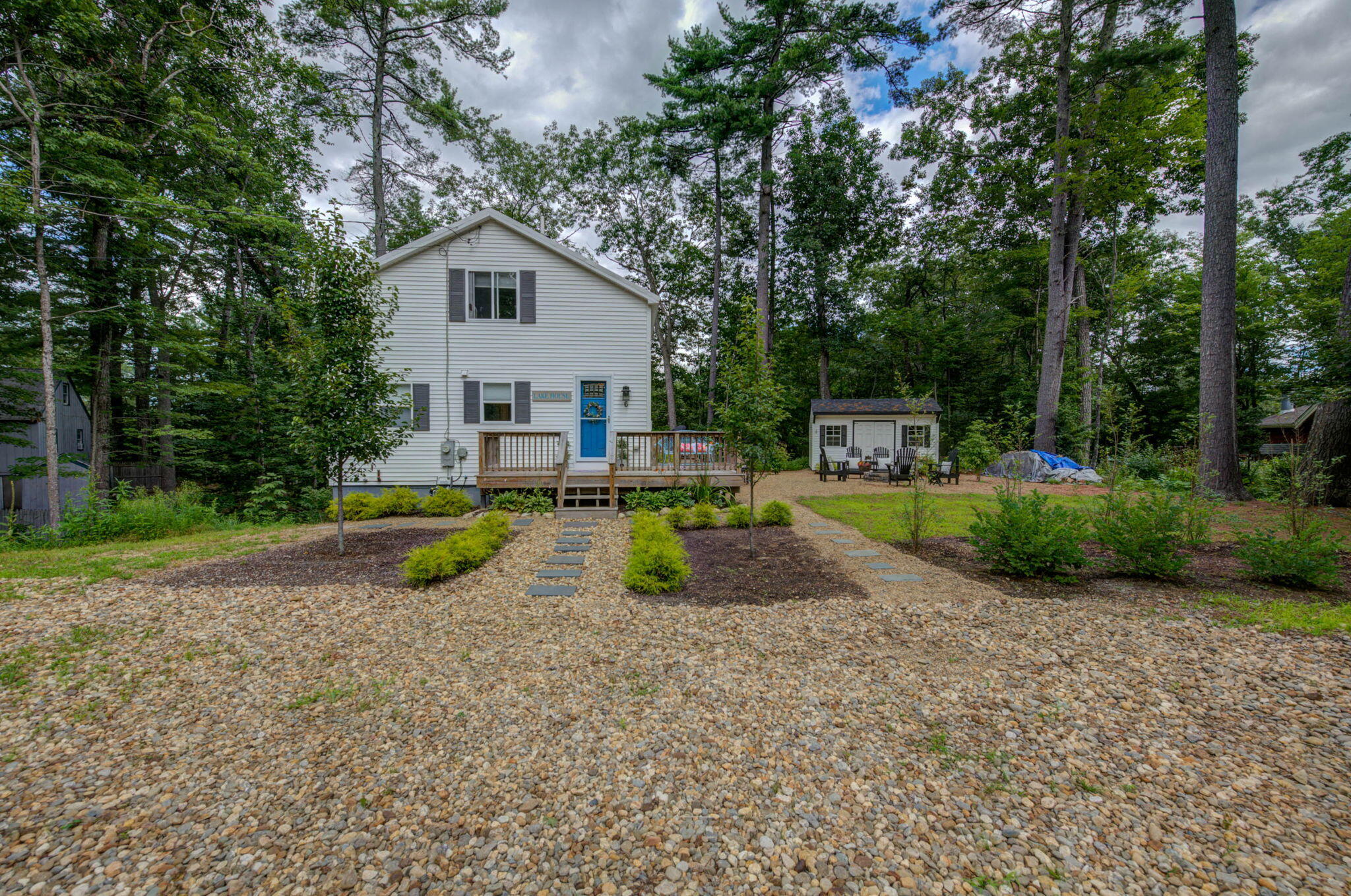 6 Crescent Lane